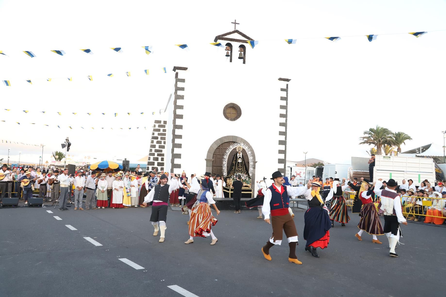 Ofrenda floral a la Virgen de Los Dolores, 2023