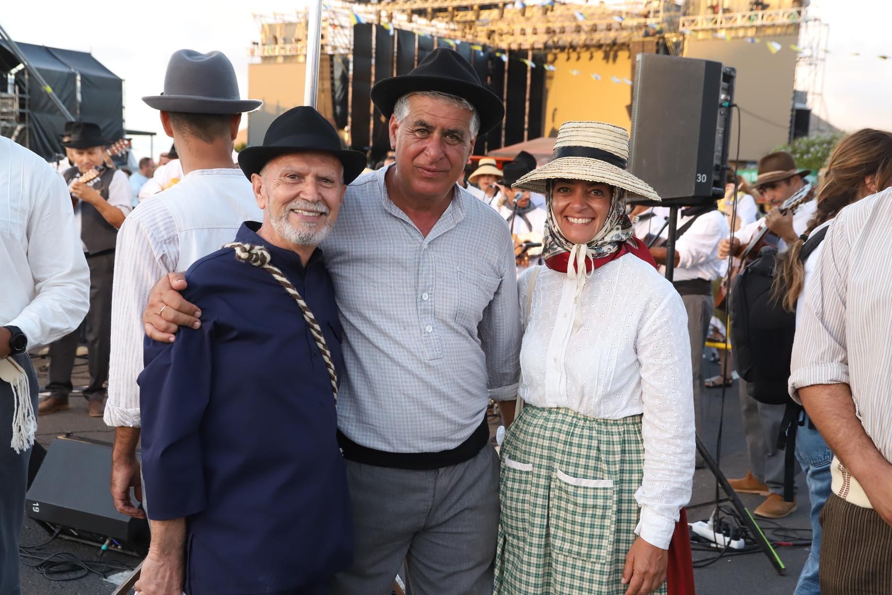 Ofrenda floral a la Virgen de Los Dolores, 2023