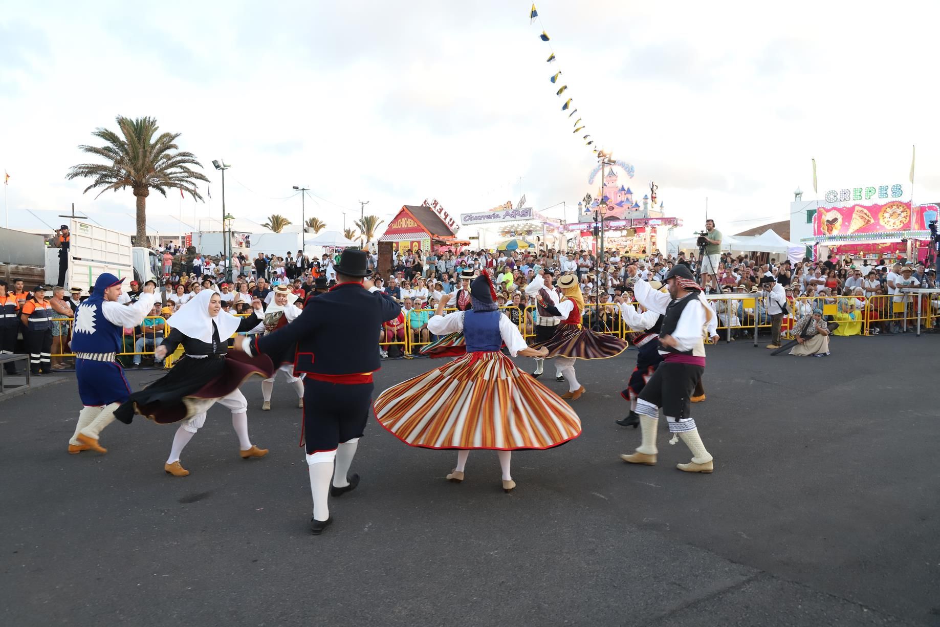 Ofrenda floral a la Virgen de Los Dolores, 2023