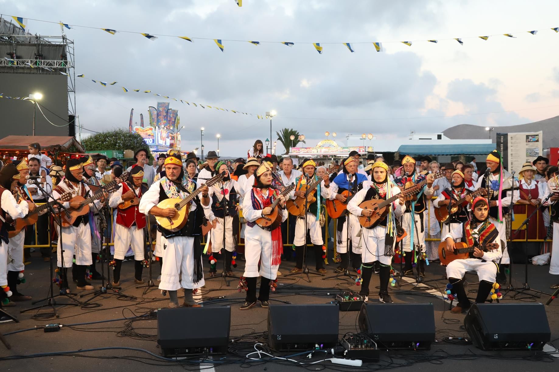 Ofrenda floral a la Virgen de Los Dolores, 2023
