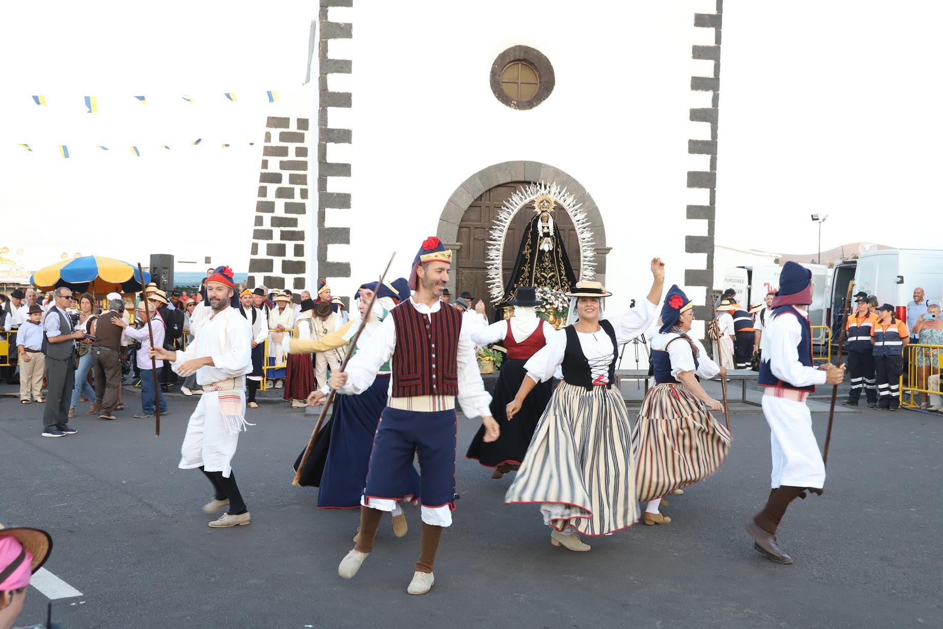 Ofrenda floral a la Virgen de Los Dolores, 2023