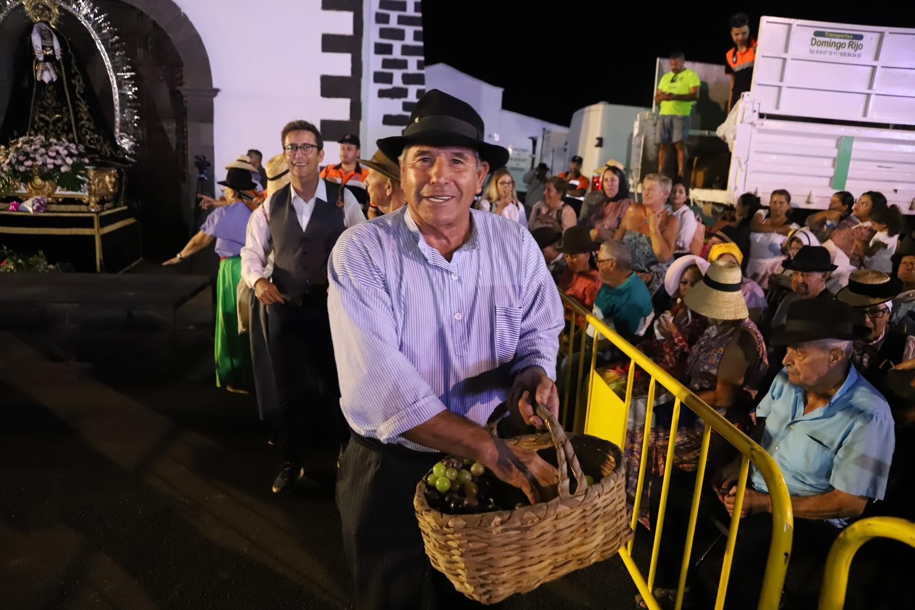 Ofrenda floral a la Virgen de Los Dolores, 2023
