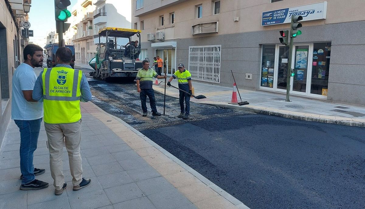 O pavimento da Rua Portugal está pronto e será aberto ao trânsito em Arrecife