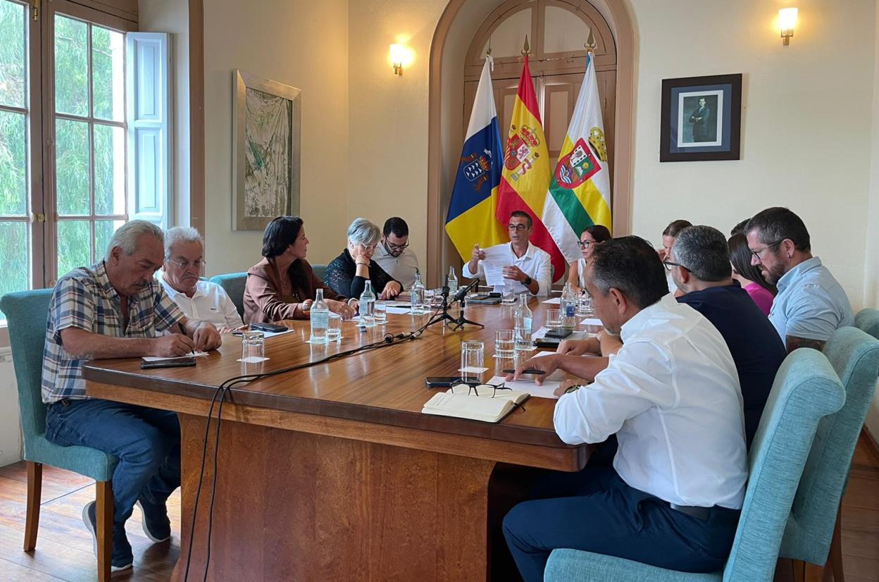 Pleno del Ayuntamiento de Haría Pleno del Ayuntamiento de Haría