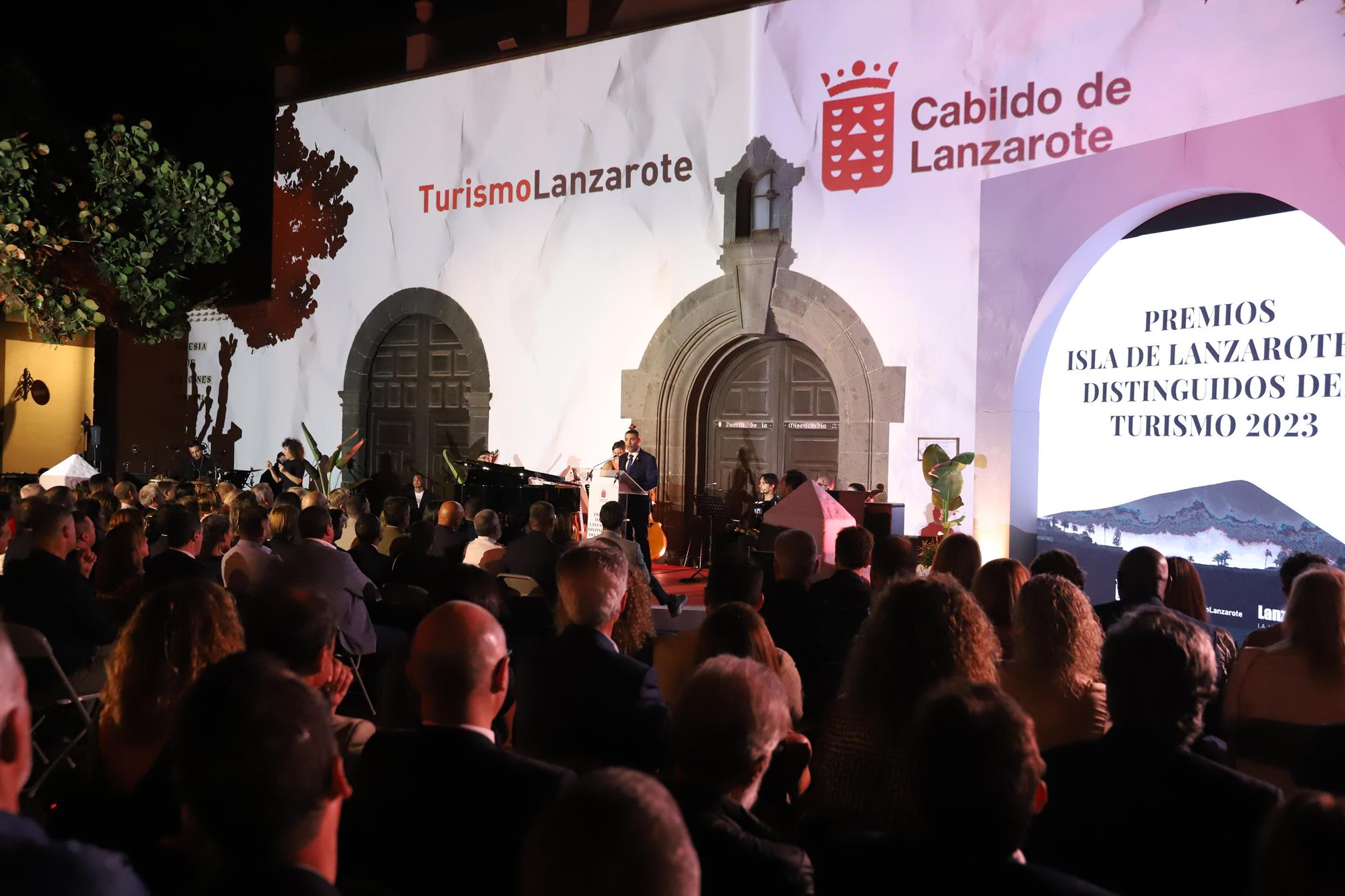 Premios Isla de Lanzarote y Distinguidos del Turismo 2023 (81) Premios Isla de Lanzarote y Distinguidos del Turismo 2023 (81)