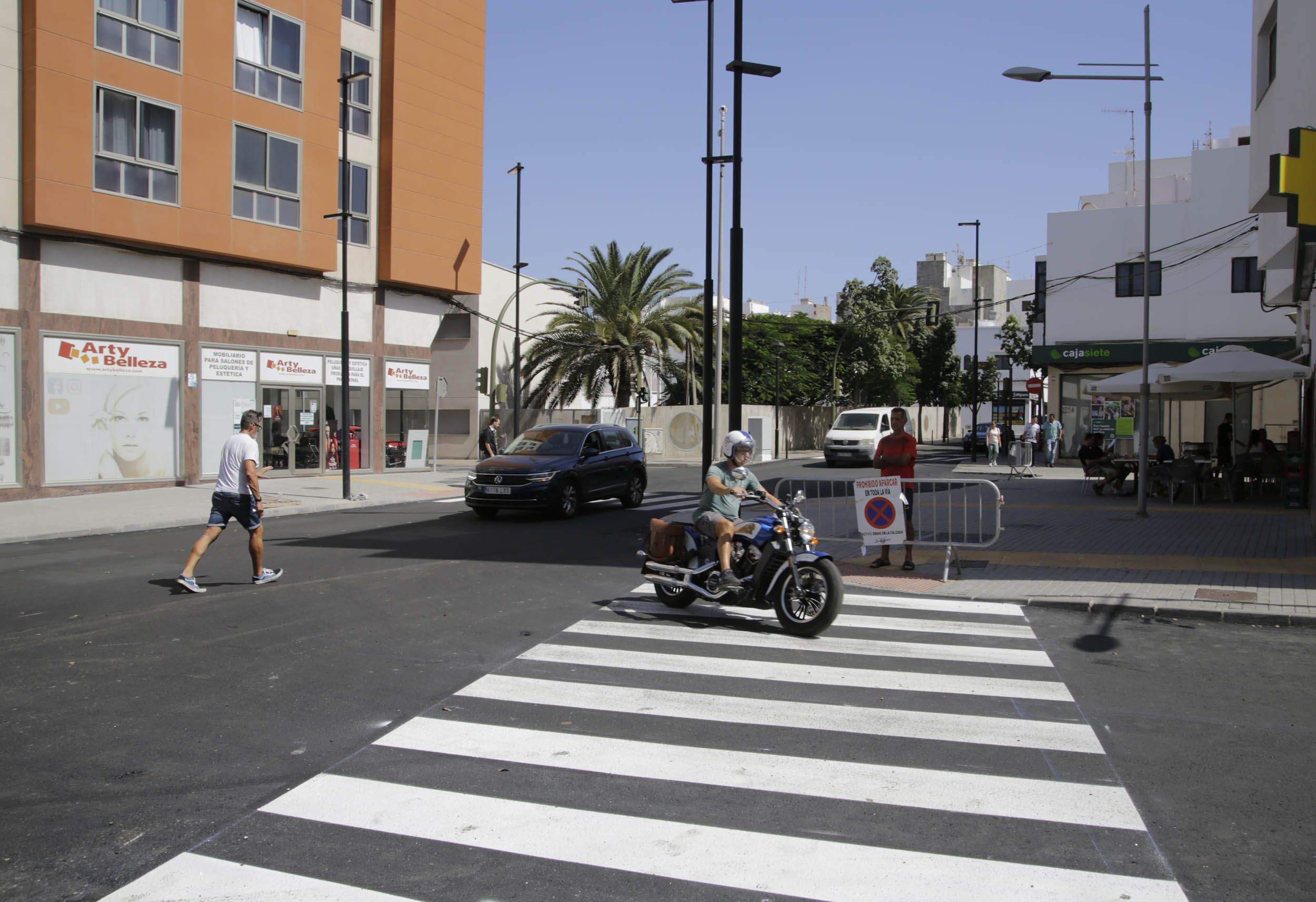 Asfaltado de la calle Manolo Millares. Fotos: José Luis Carrasco. Asfaltado de la calle Manolo Millares. Fotos: José Luis Carrasco.