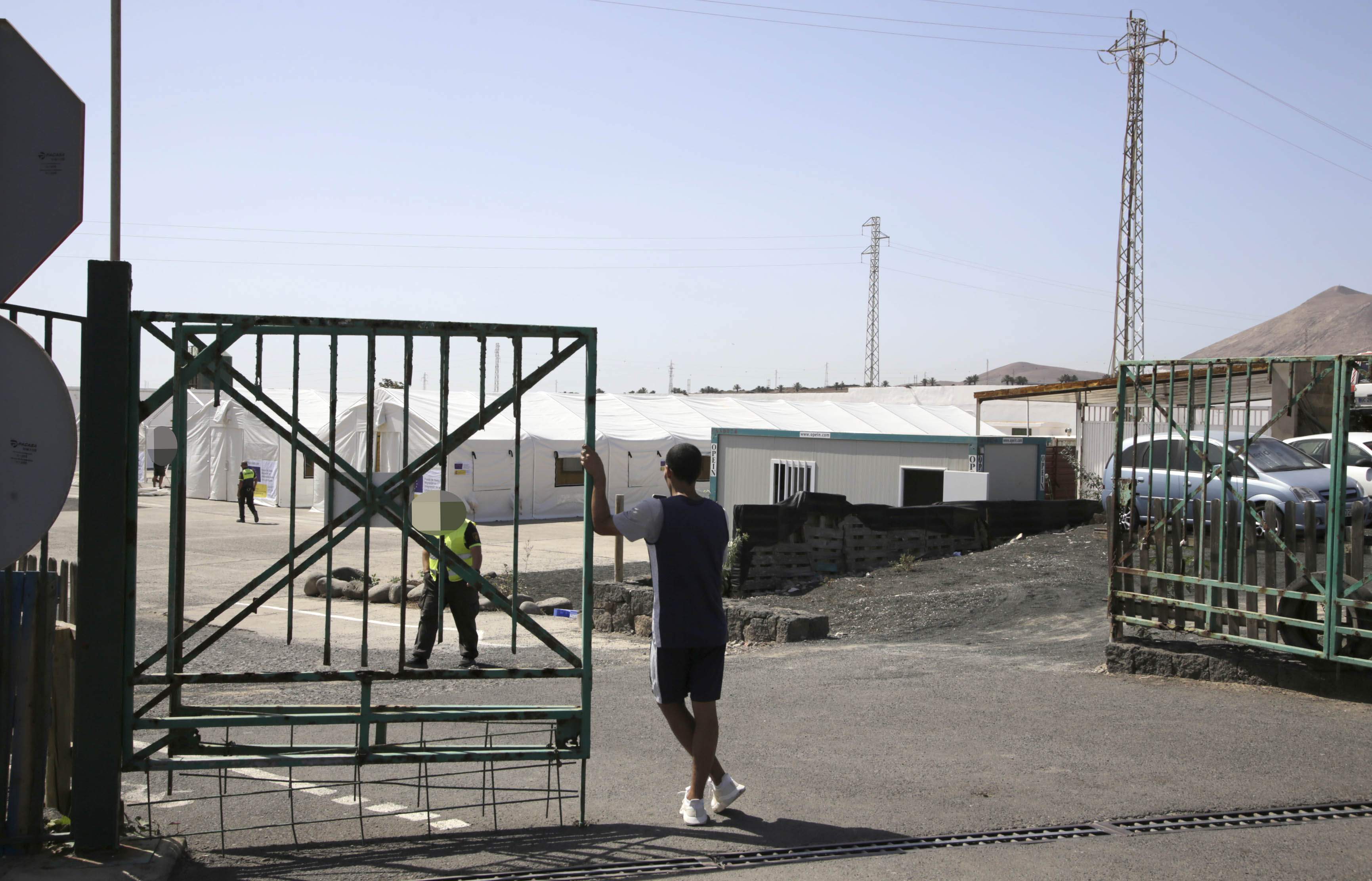 Centro de acogida de extranjeros de Montaña Mina. Foto: José Luis Carrasco.