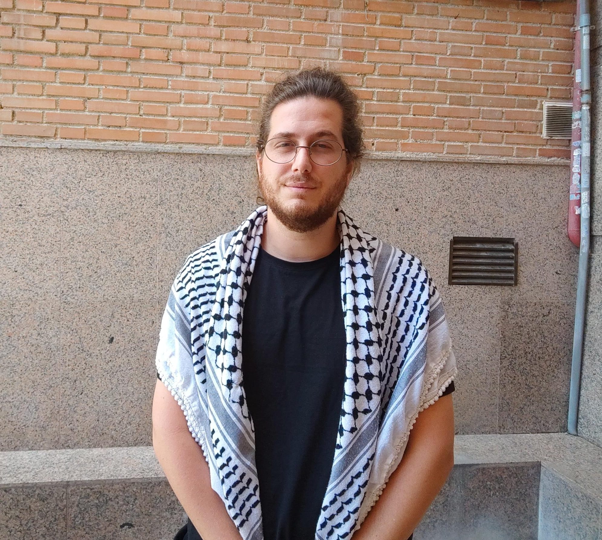 El miembro de Al-Yudur, Juventud Palestina