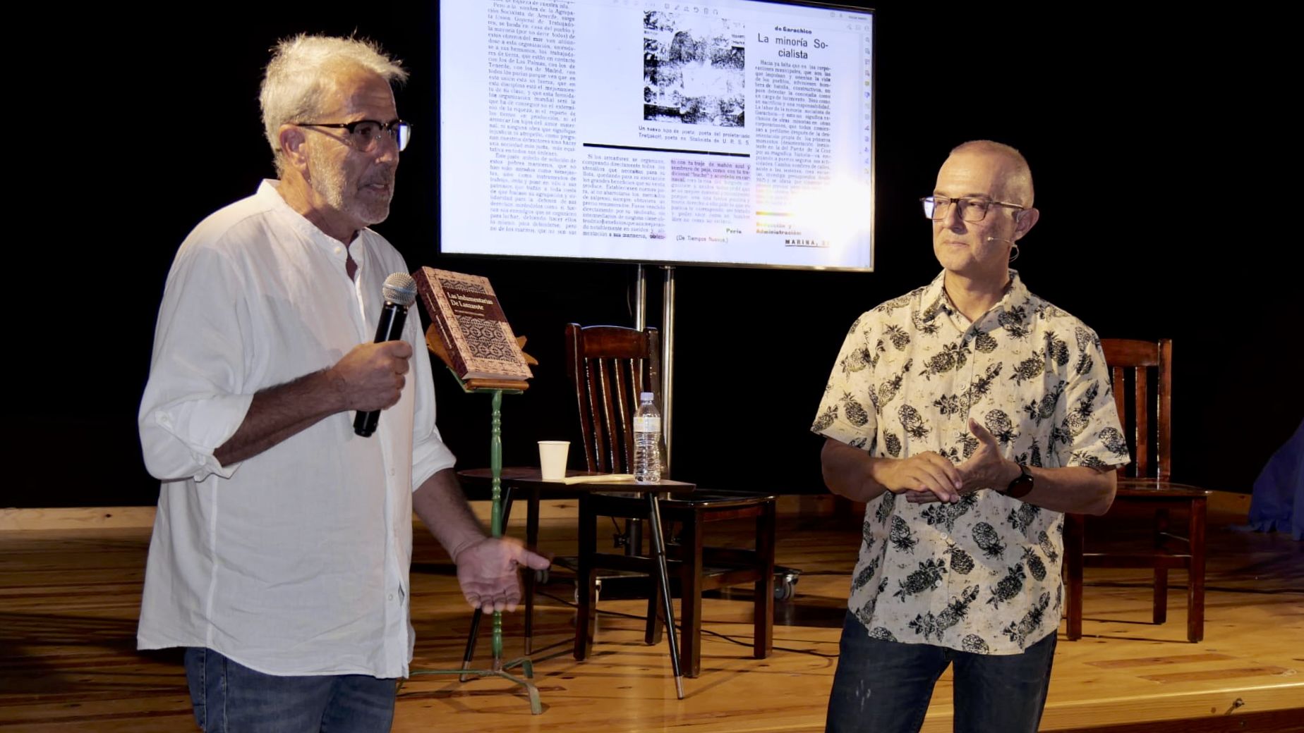 Conferencia de Ricardo Reguera sobre la indumentaria de Los Buches