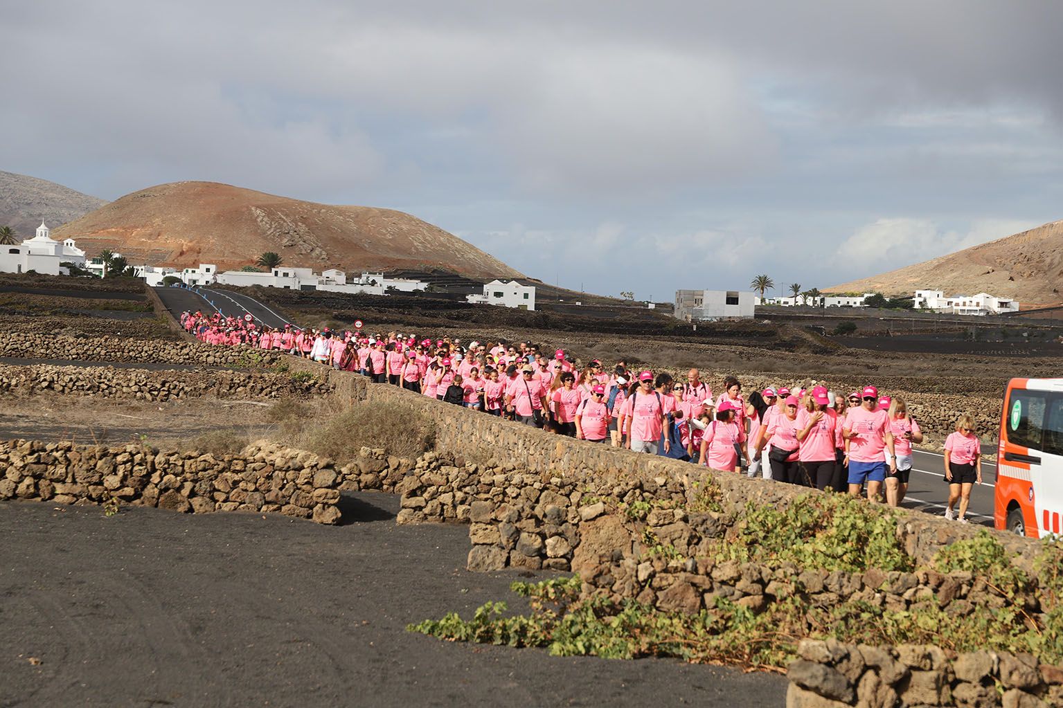 Caminata de AFOL por el Día contra el cáncer de mama