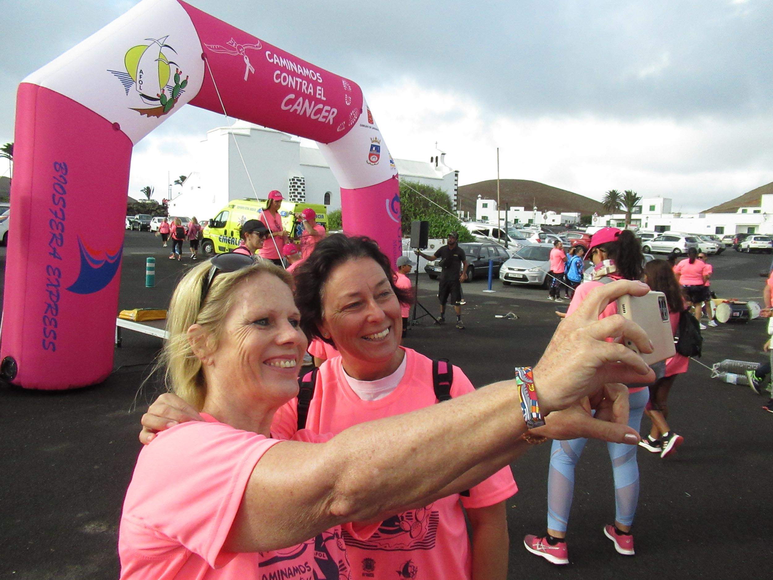 Caminata de AFOL por el Día contra el cáncer de mama