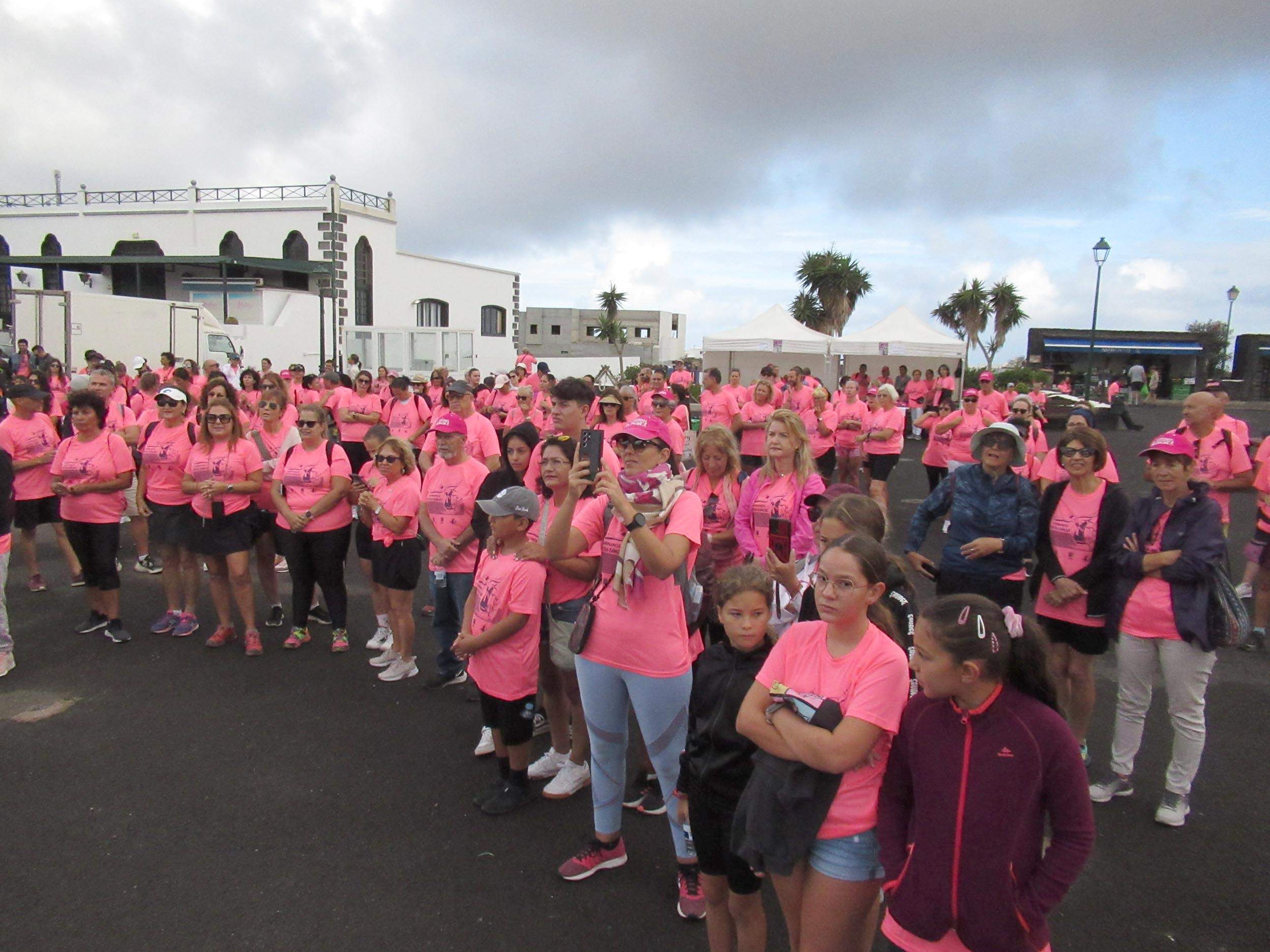 Caminata de AFOL por el Día contra el cáncer de mama