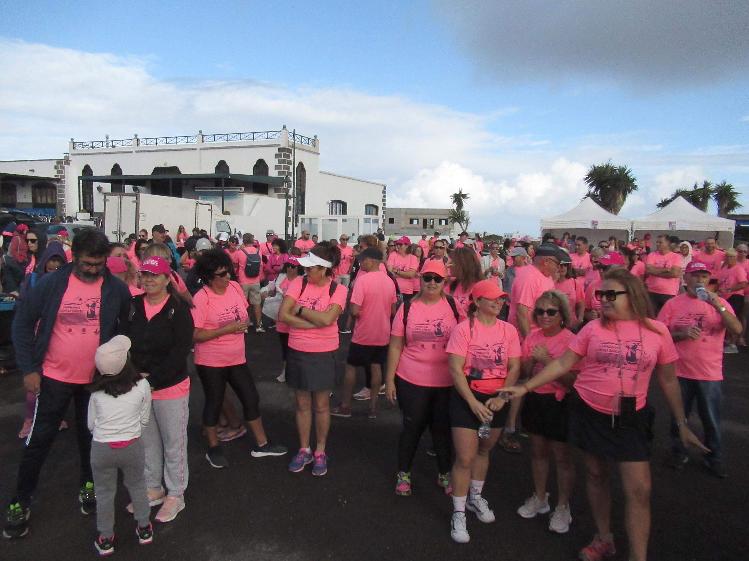 Caminata de AFOL por el Día contra el cáncer de mama