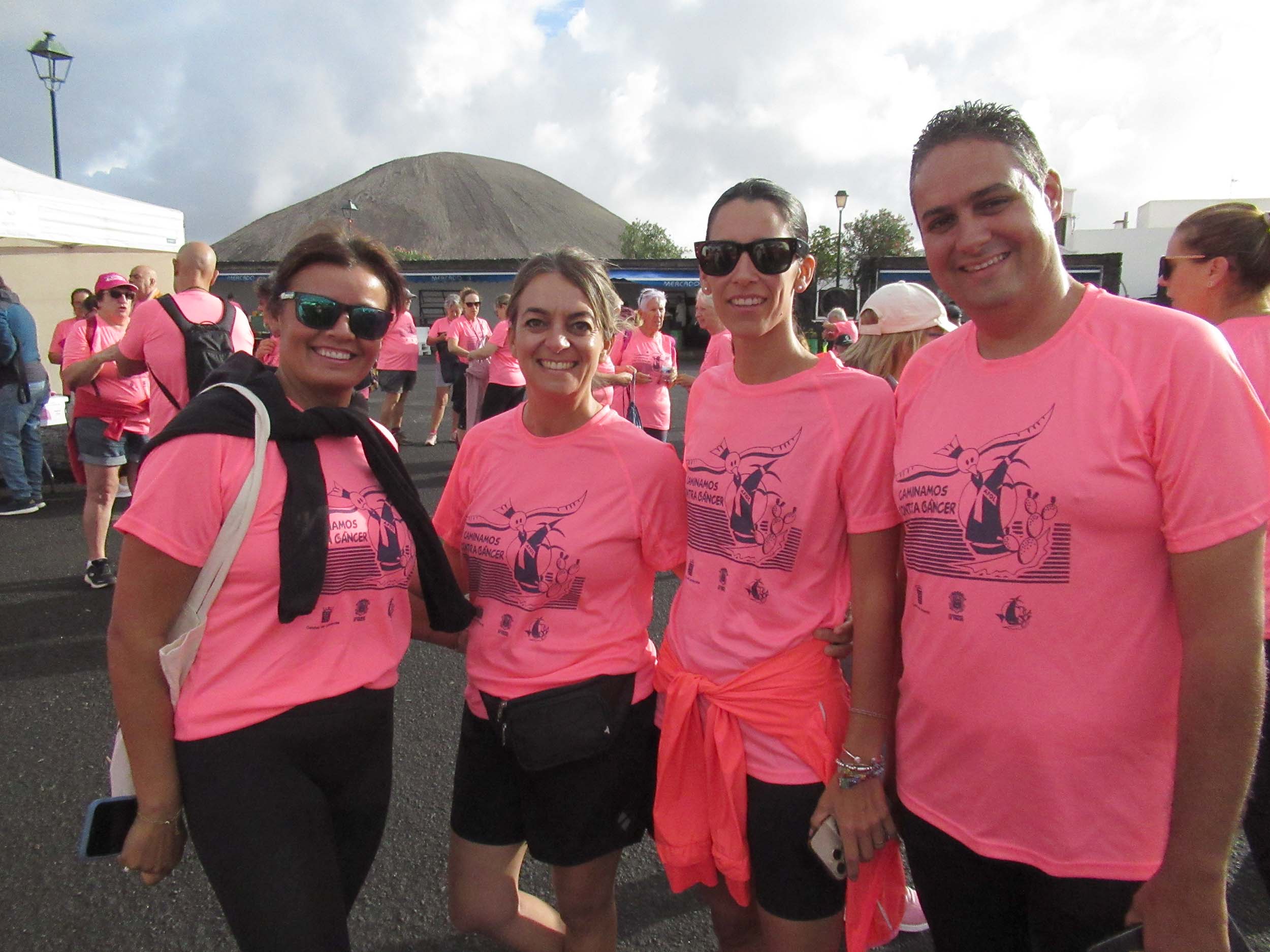 Caminata de AFOL por el Día contra el cáncer de mama