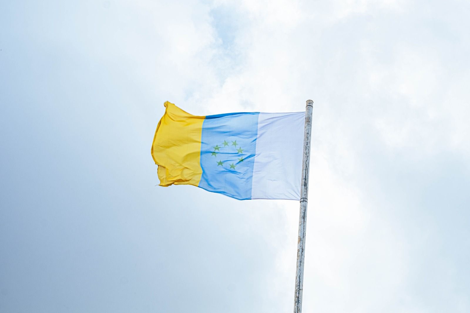 Izado Bandera  Nacional Canaria (8)