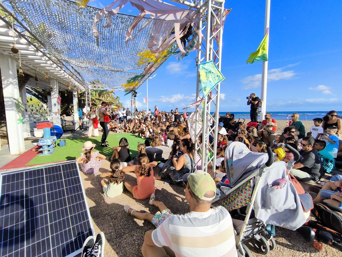 El público en el festival 'Heart' en Playa Honda