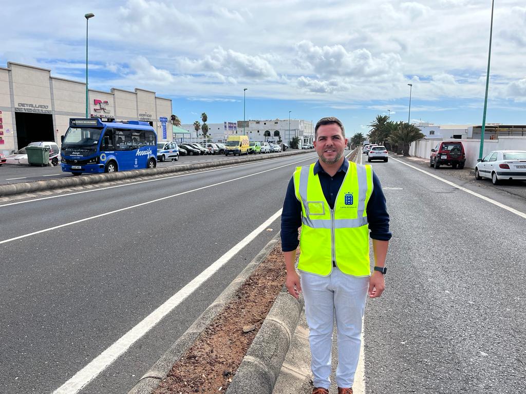El vicepresidente, Jacobo Medina, en la LZ 20