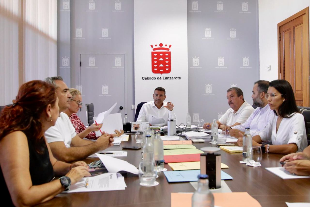 Consejo de Gobierno del Cabildo de Lanzarote. Foto: Cabildo. 