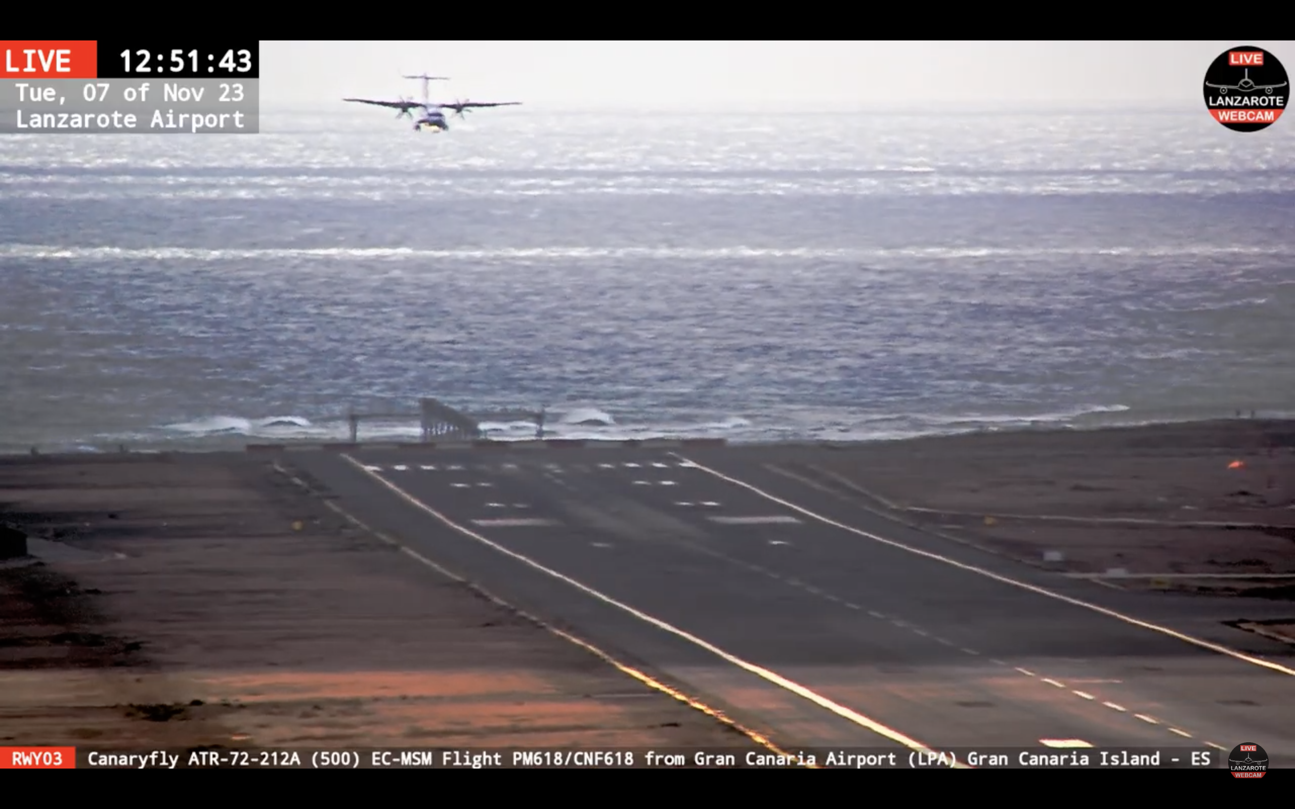 Aterrizaje fallido de un vuelo en el Aeropuerto César Manrique. Foto: LanzaroteWebcam.