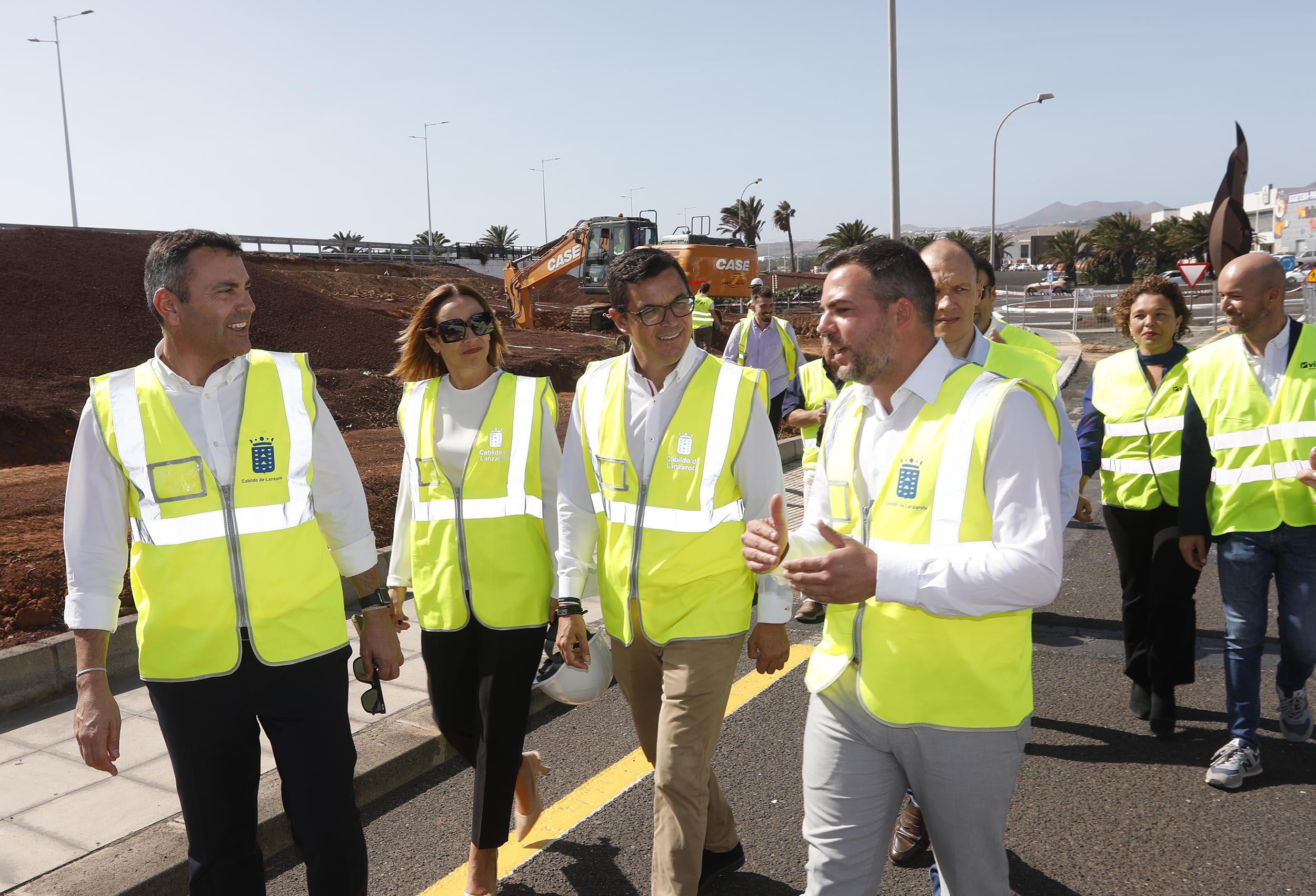 Visita a la construcción de 134 inmuebles en Maneje