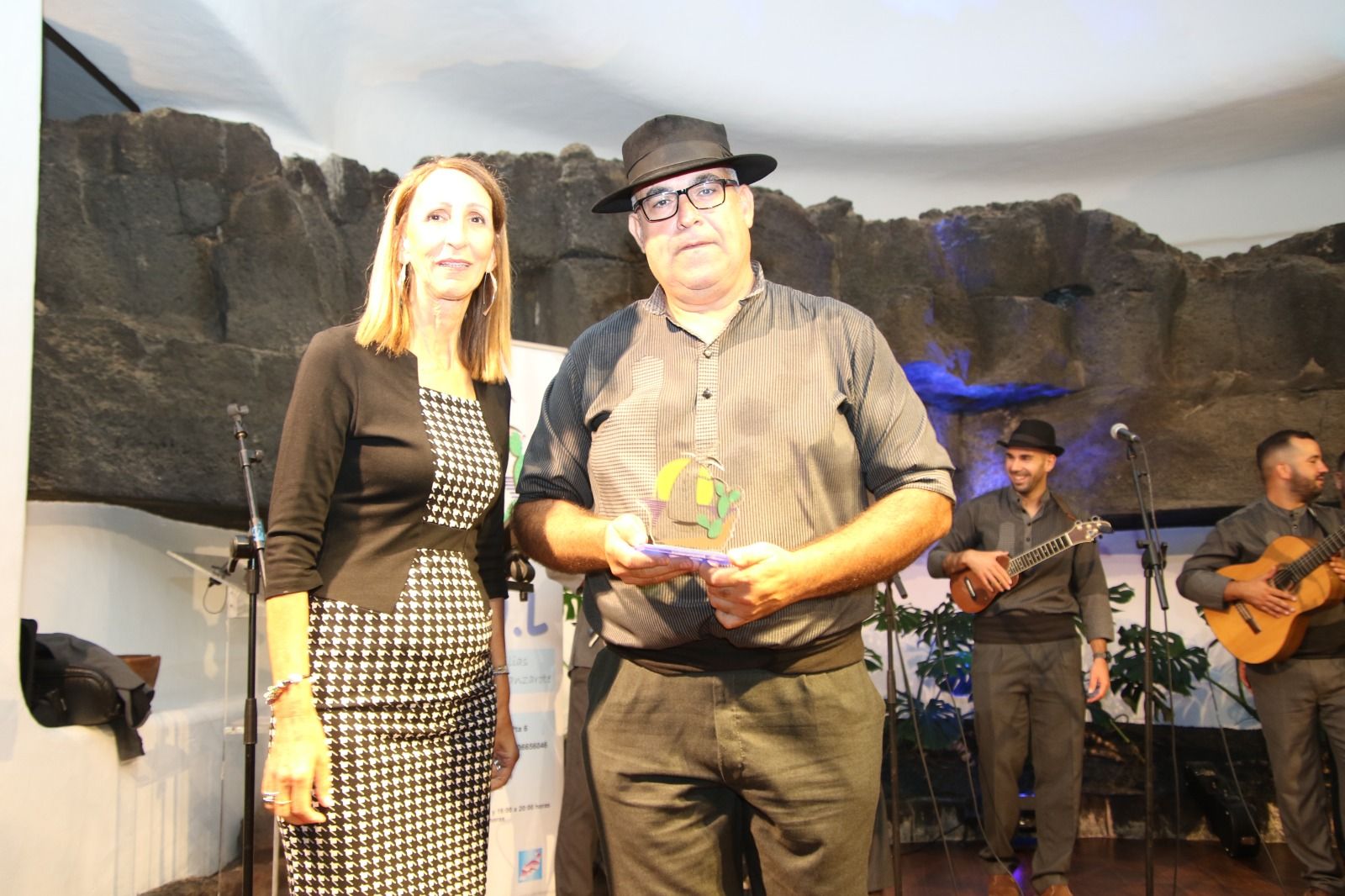 Cena benéfica de AFOL, 2023