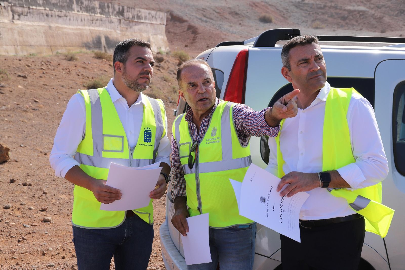Visita a la obra de abastecimiento de Tinajo. Foto: Cabildo de Lanzarote.