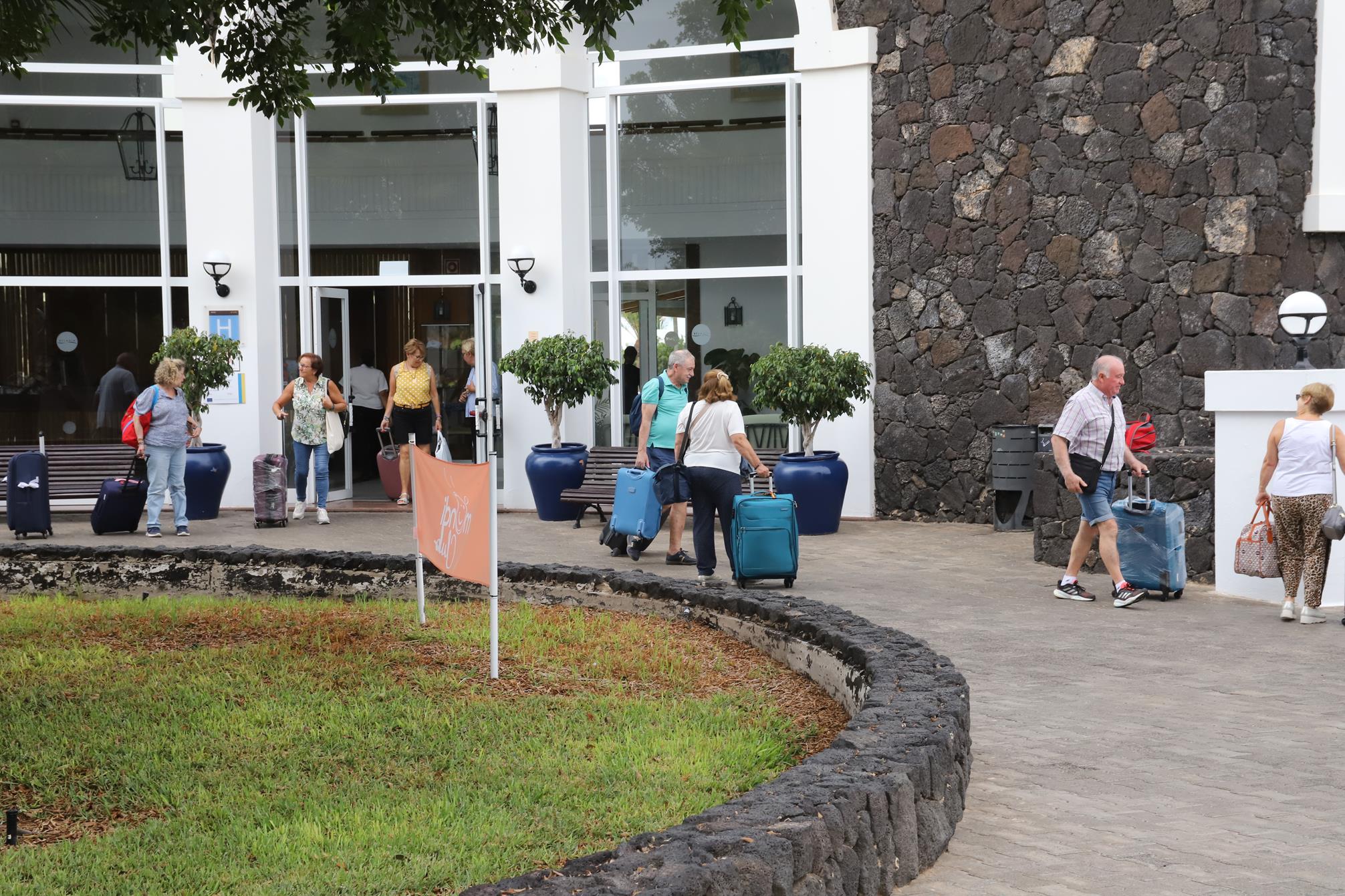 Turistas en Lanzarote en una imagen de archivo. Foto: La Voz de Lanzarote.