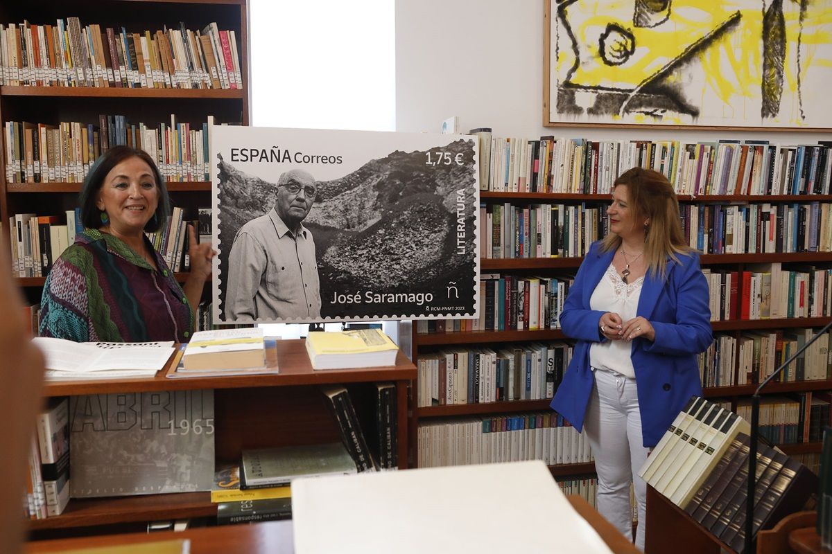  María del Río Sánchez y Leire Díez Castro en la presentación (Foto: José Luis Carrasco)