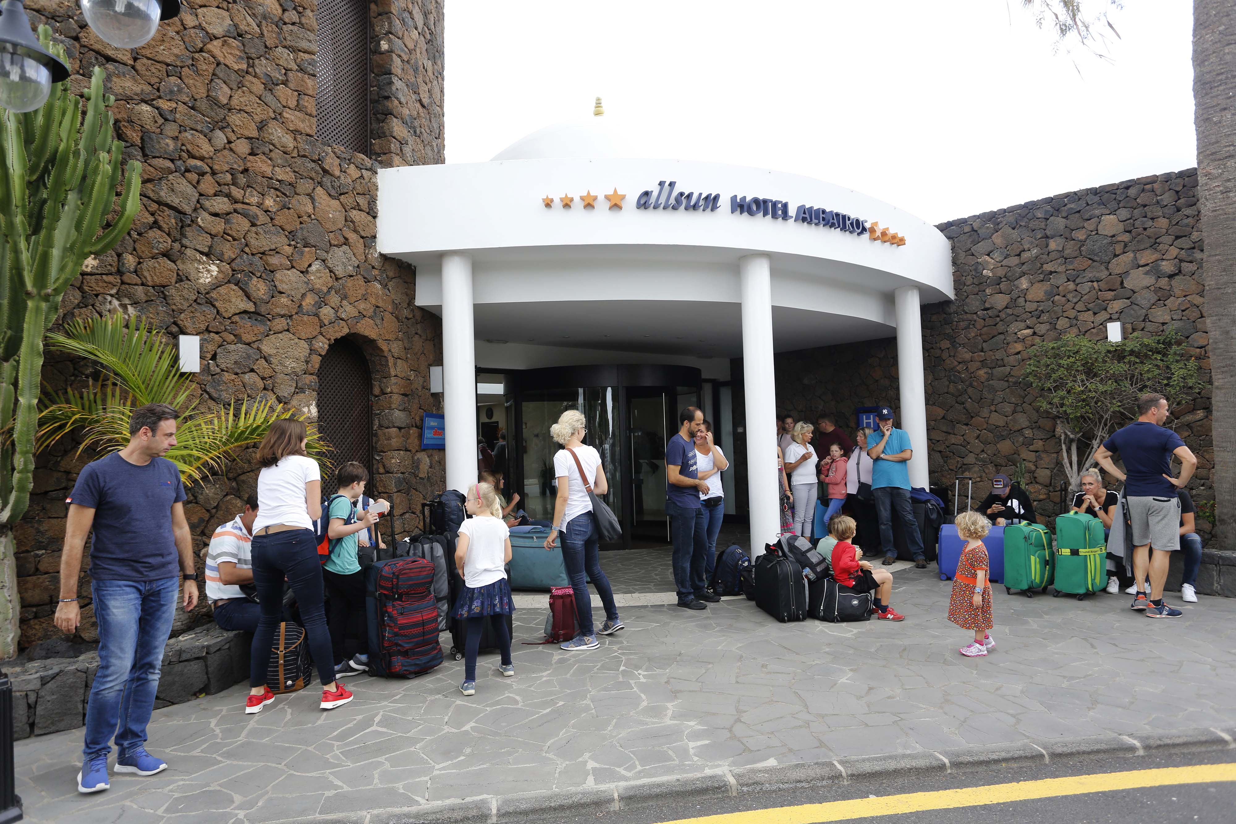 El hotel Albatros de Costa Teguise en una imagen de archivo. Foto: José Luis Carrasco.