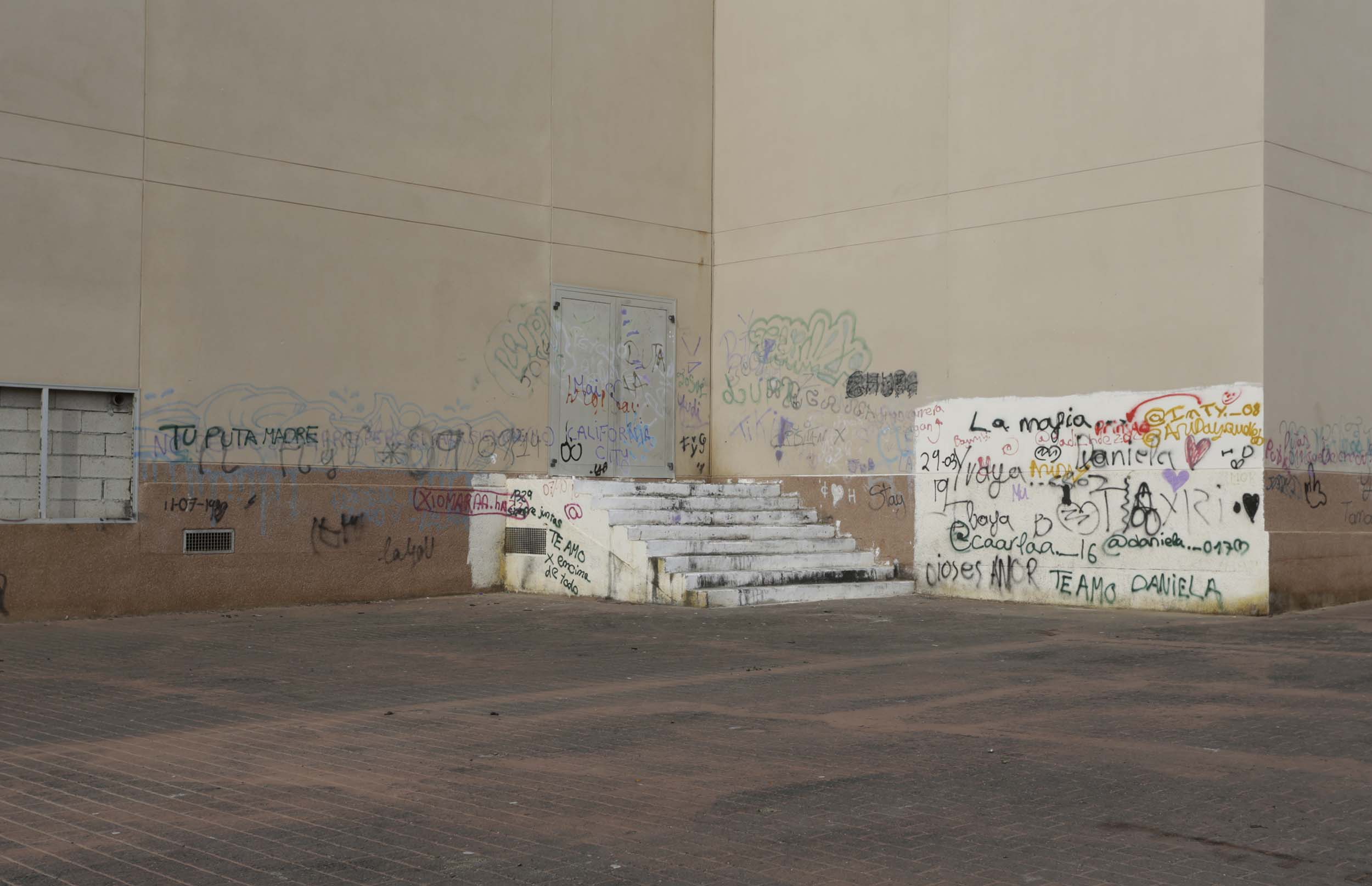 Pabellón Deportivo de Argana Alta en noviembre de 2023. Foto: José Luis Carrasco.