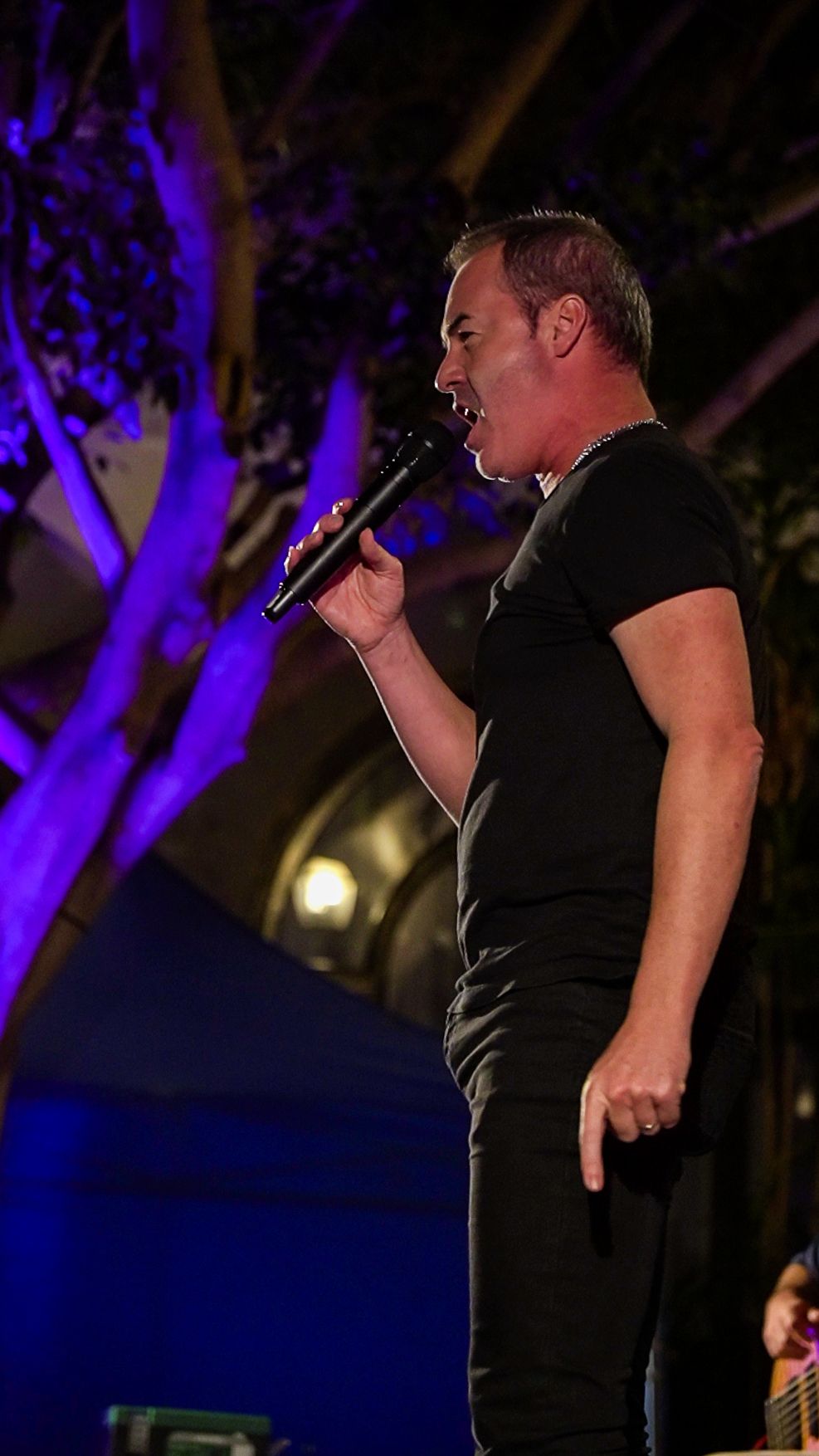 De la raíz a la tierra (Fotos: Iván Umpiérrez) De la raíz a la tierra (Fotos: Iván Umpiérrez)