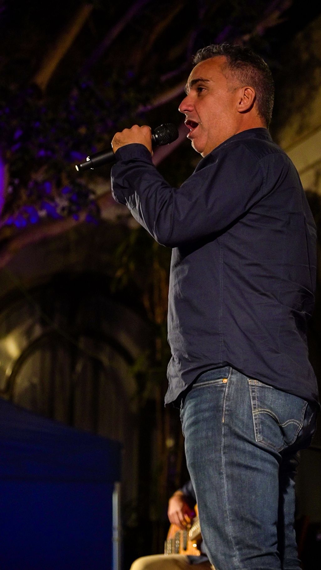 De la raíz a la tierra (Fotos: Iván Umpiérrez) De la raíz a la tierra (Fotos: Iván Umpiérrez)