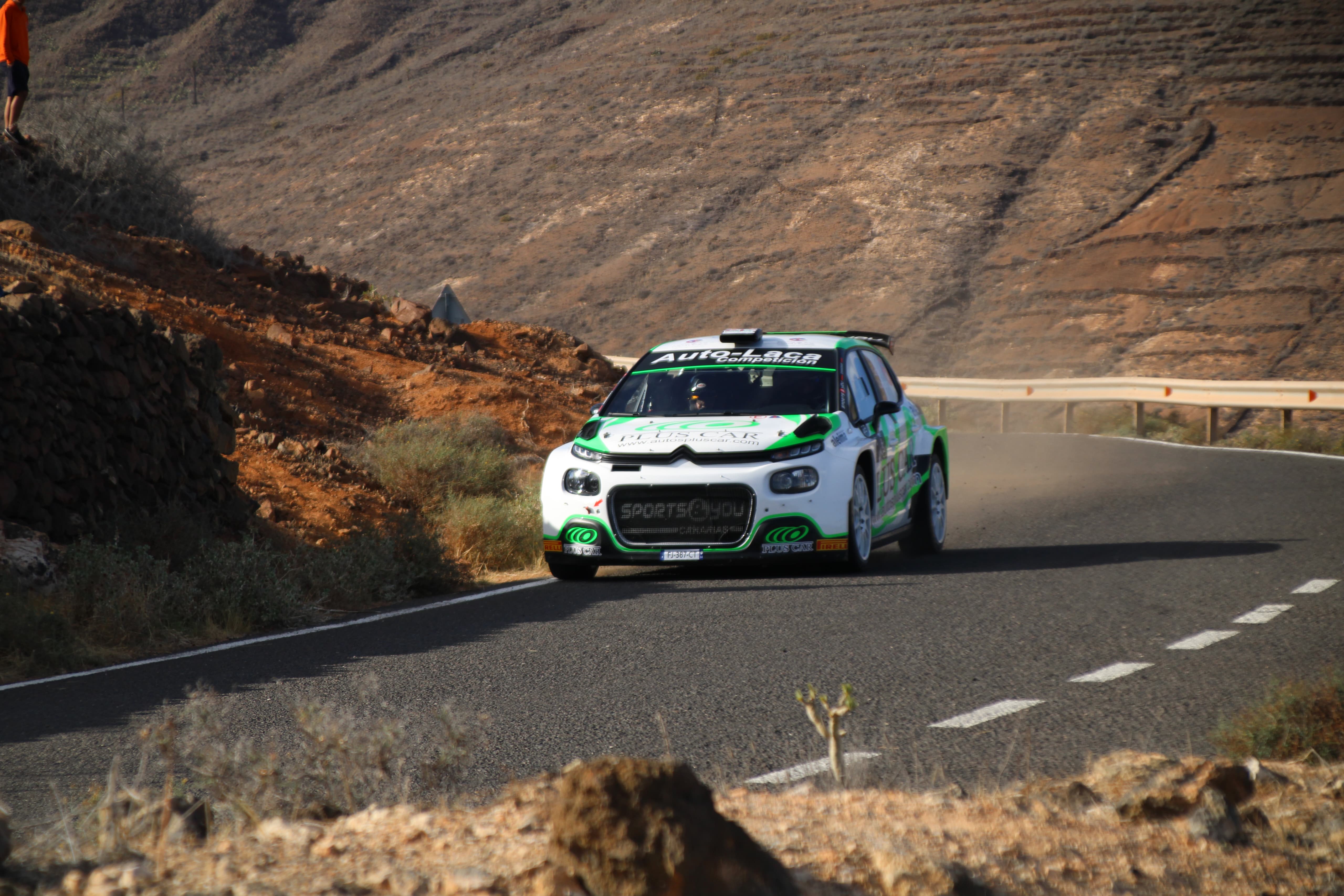 Jornada del sábado del Rallye Orvecame-Isla de Lanzarote (Fotos: Alejandro Rodríguez) Jornada del sábado del Rallye Orvecame-Isla de Lanzarote (Fotos: Alejandro Rodríguez)