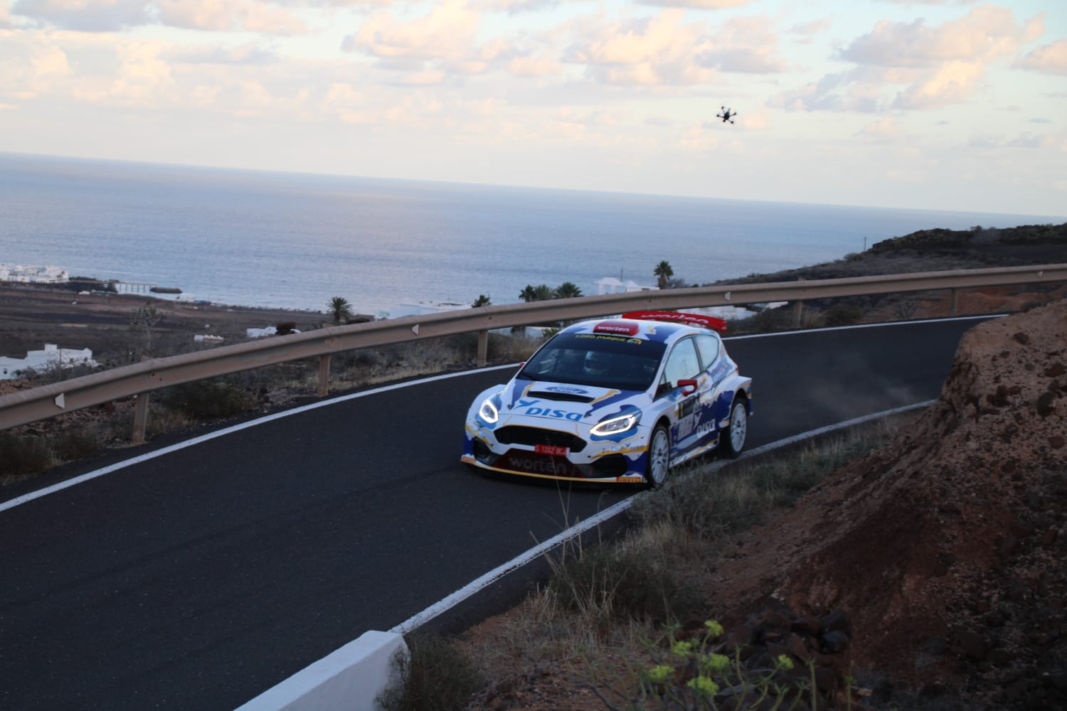 Jornada del sábado del Rallye Orvecame-Isla de Lanzarote (Fotos: Alejandro Rodríguez) Jornada del sábado del Rallye Orvecame-Isla de Lanzarote (Fotos: Alejandro Rodríguez)