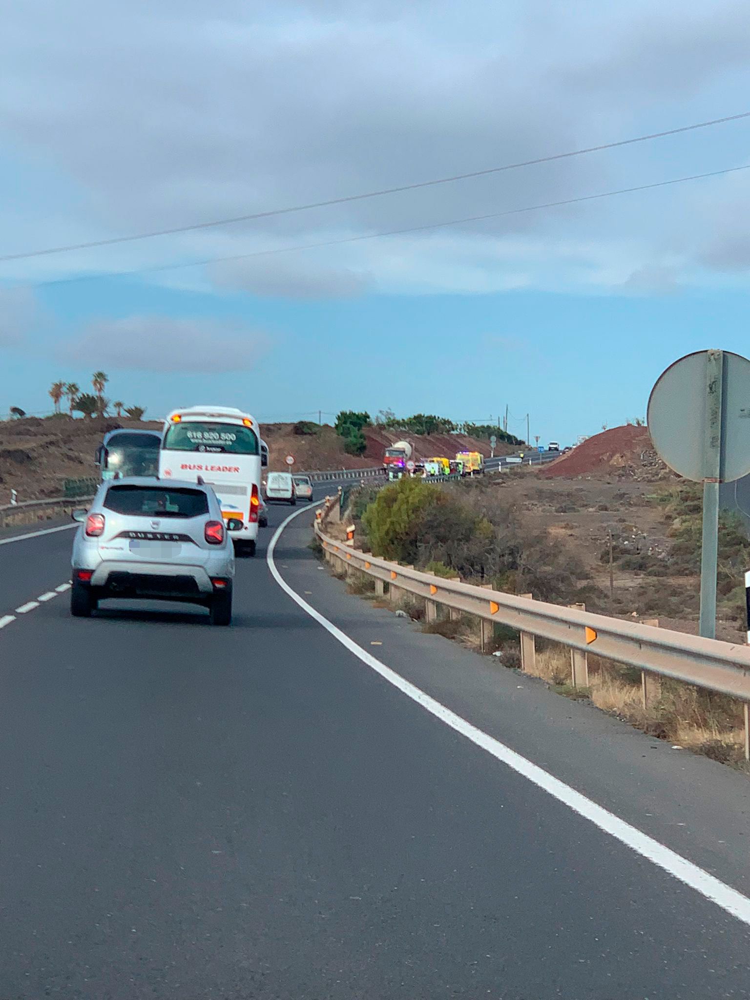 Choque entre dos vehículos en Puerto del Carmen