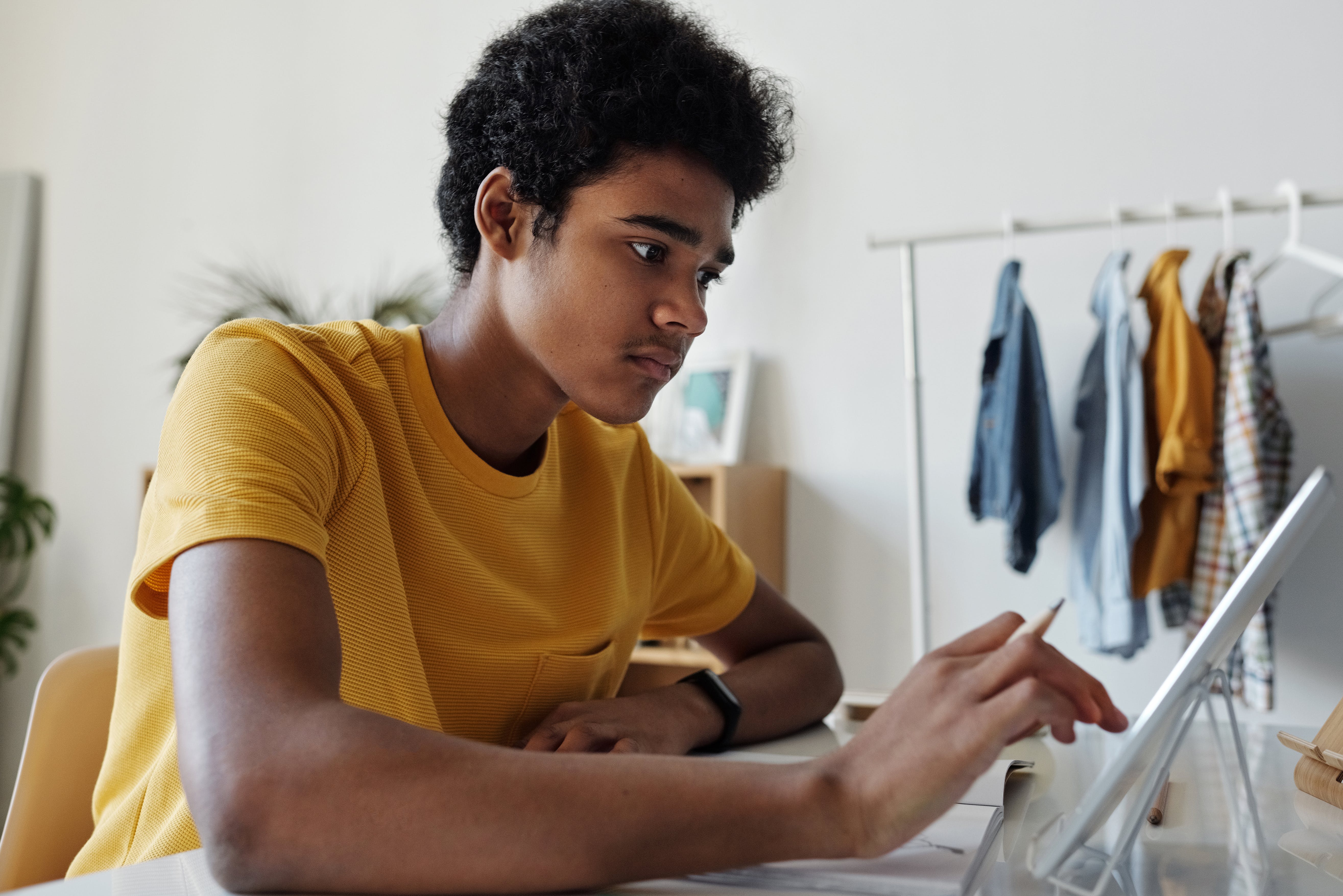 Un estudiante en una imagen de archivo. Foto: Julia M. Cameron (Pexels).