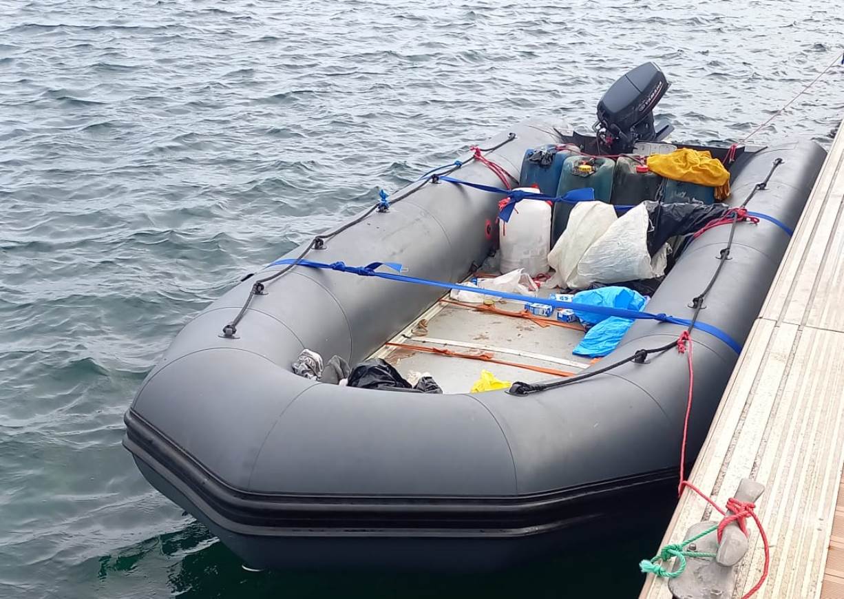 Neumática en el muelle de Órzola