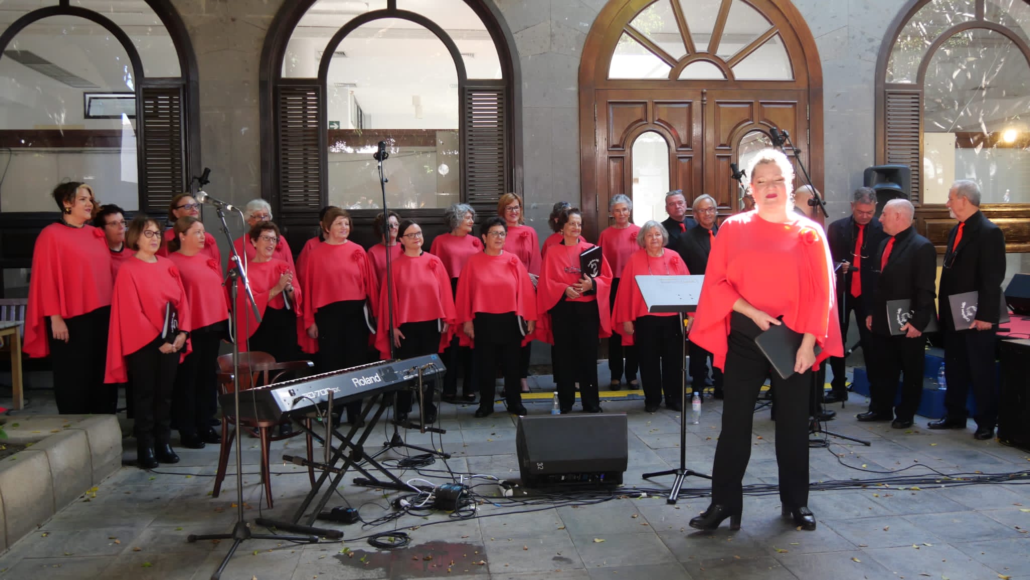 I Encuentro de corales de la coral San Ginés (Fotos Jordi Vispo)