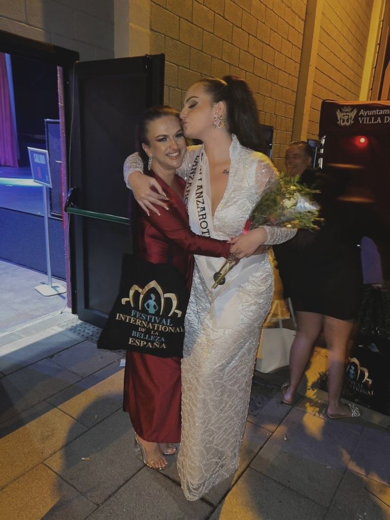 Xiomara Cabrera en el Certamen de la Belleza de España en Tenerife Xiomara Cabrera en el Certamen de la Belleza de España en Tenerife