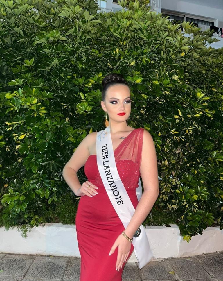 Xiomara Cabrera en el Certamen de la Belleza de España en Tenerife Xiomara Cabrera en el Certamen de la Belleza de España en Tenerife