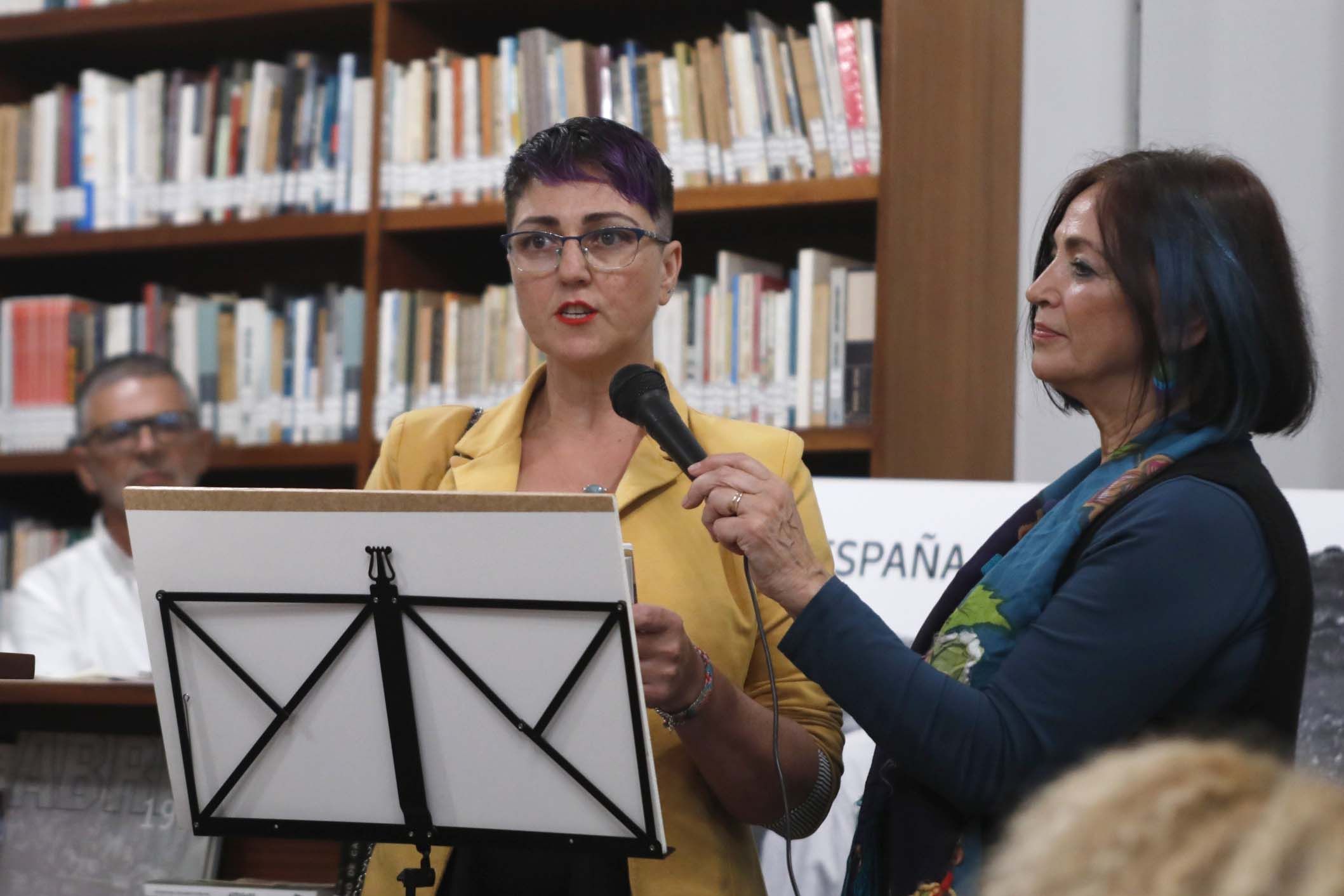 Personalidades de la política y la cultura en el homenaje al 25º aniversario del Nobel a José Saramago. Foto: José Luis Carrasco.