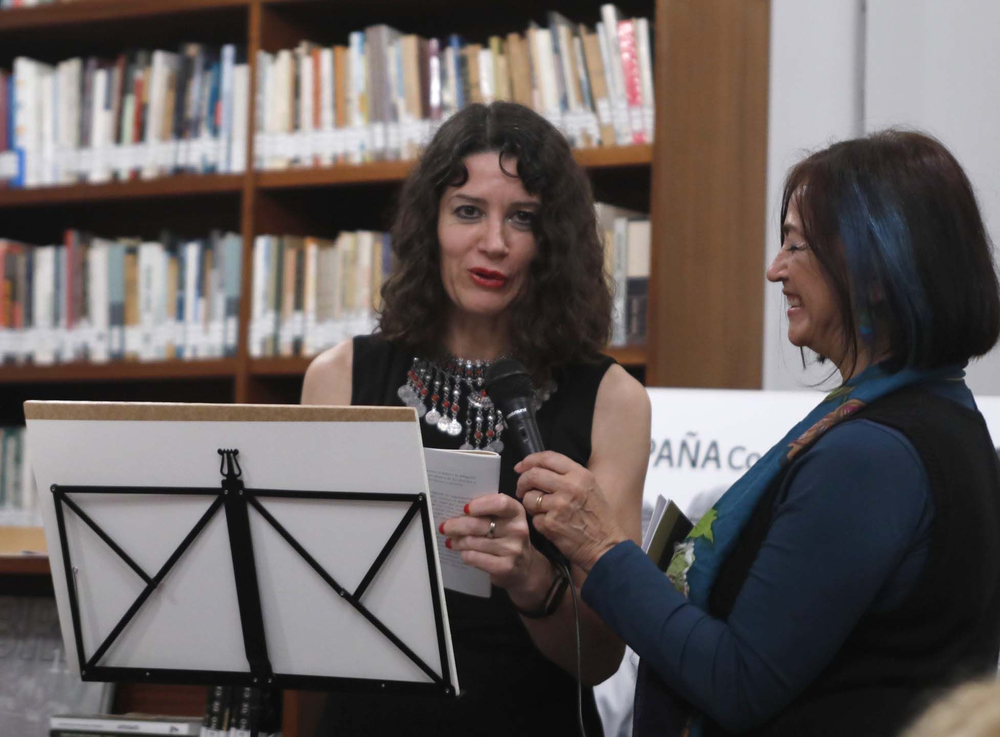 Personalidades de la política y la cultura en el homenaje al 25º aniversario del Nobel a José Saramago. Foto: José Luis Carrasco.