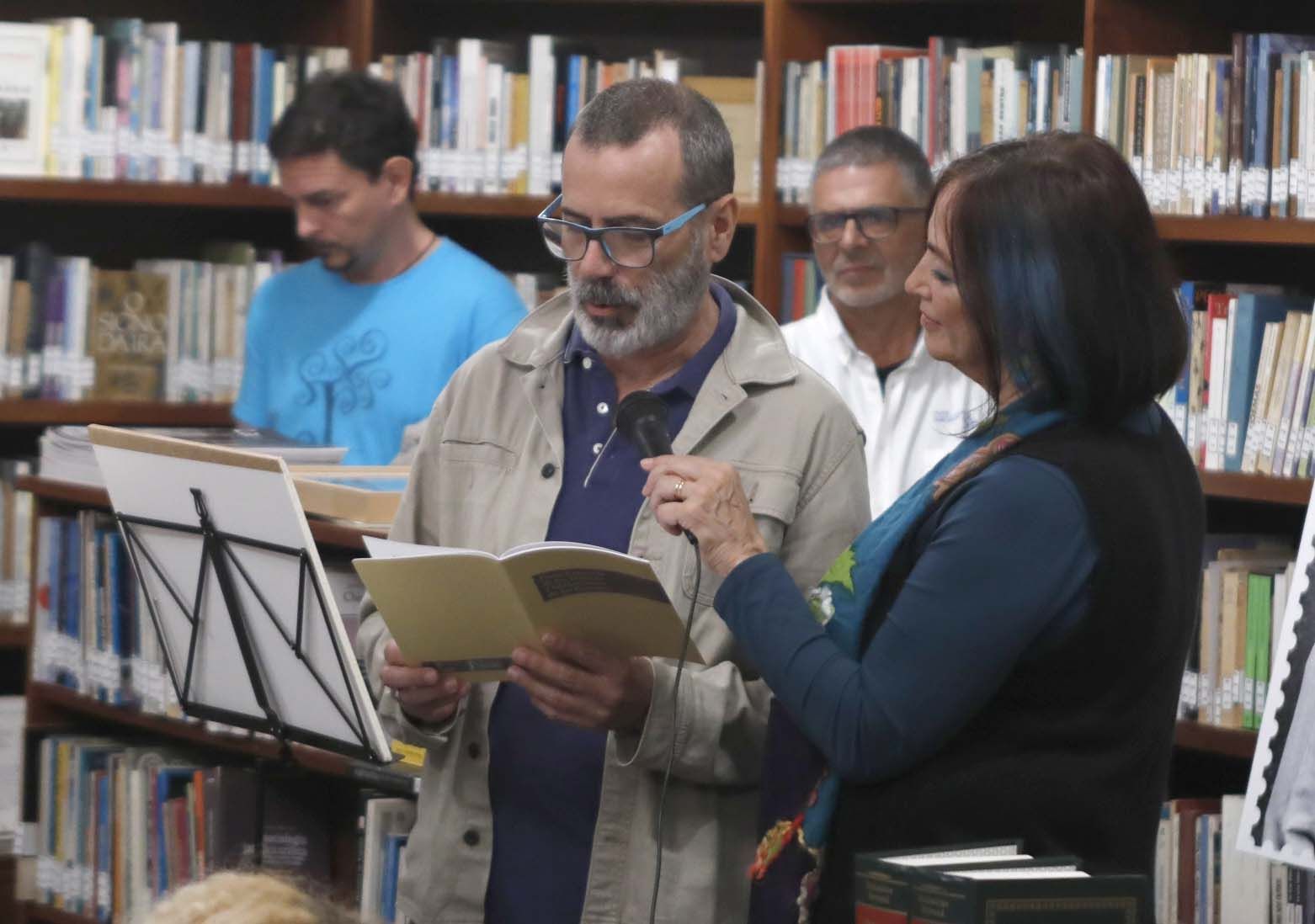 Personalidades de la política y la cultura en el homenaje al 25º aniversario del Nobel a José Saramago. Foto: José Luis Carrasco.