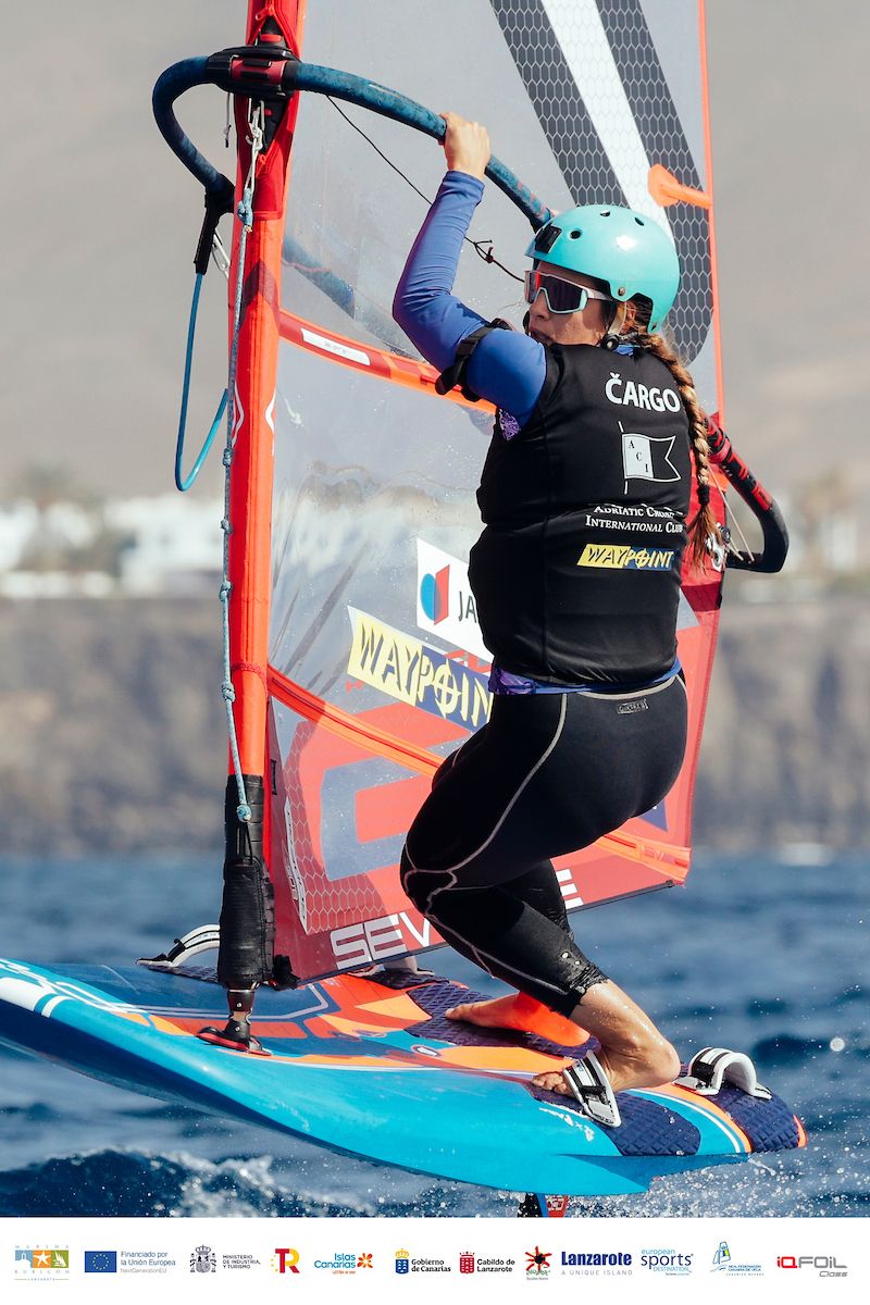 Primera jornada de los 'Lanzarote iQFOiL Games'
