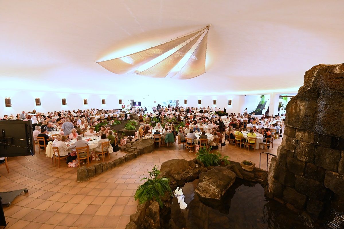 Almuerzo de los mayores de San Bartolomé