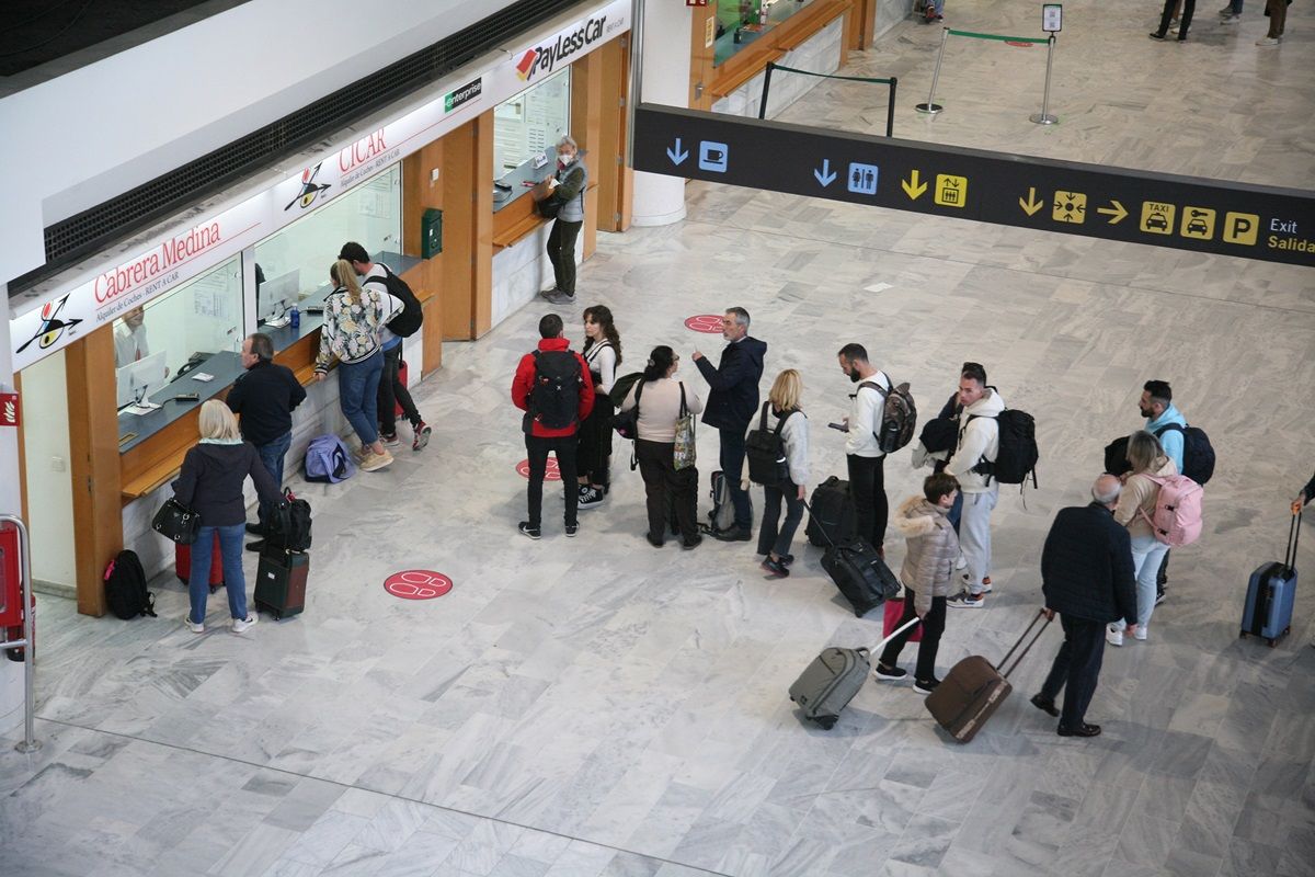 Oficinas de alquiler de vehículos en el aeropuerto de Lanzarote