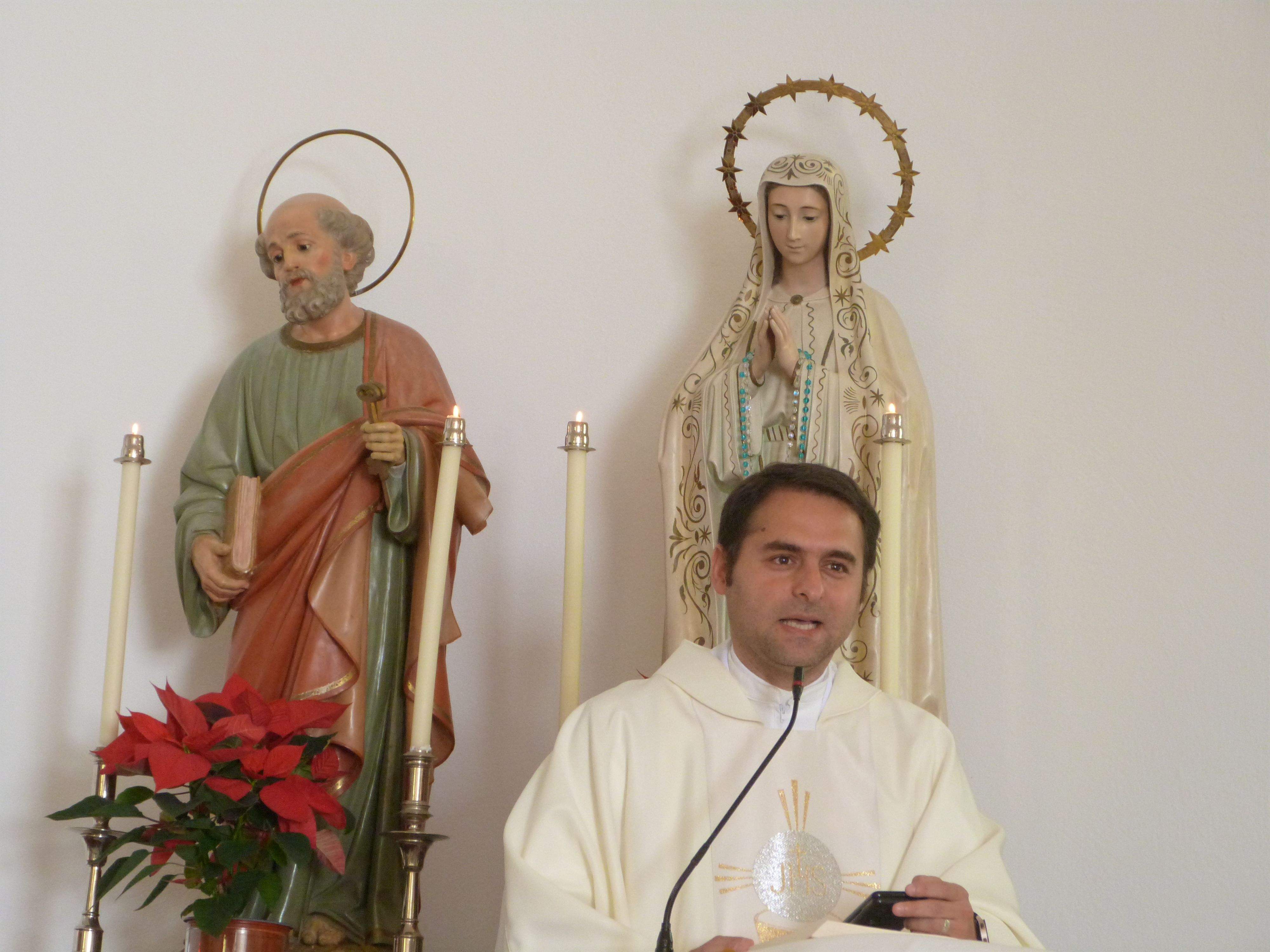 Eucaristía y el Rancho de Pascua en Mácher 