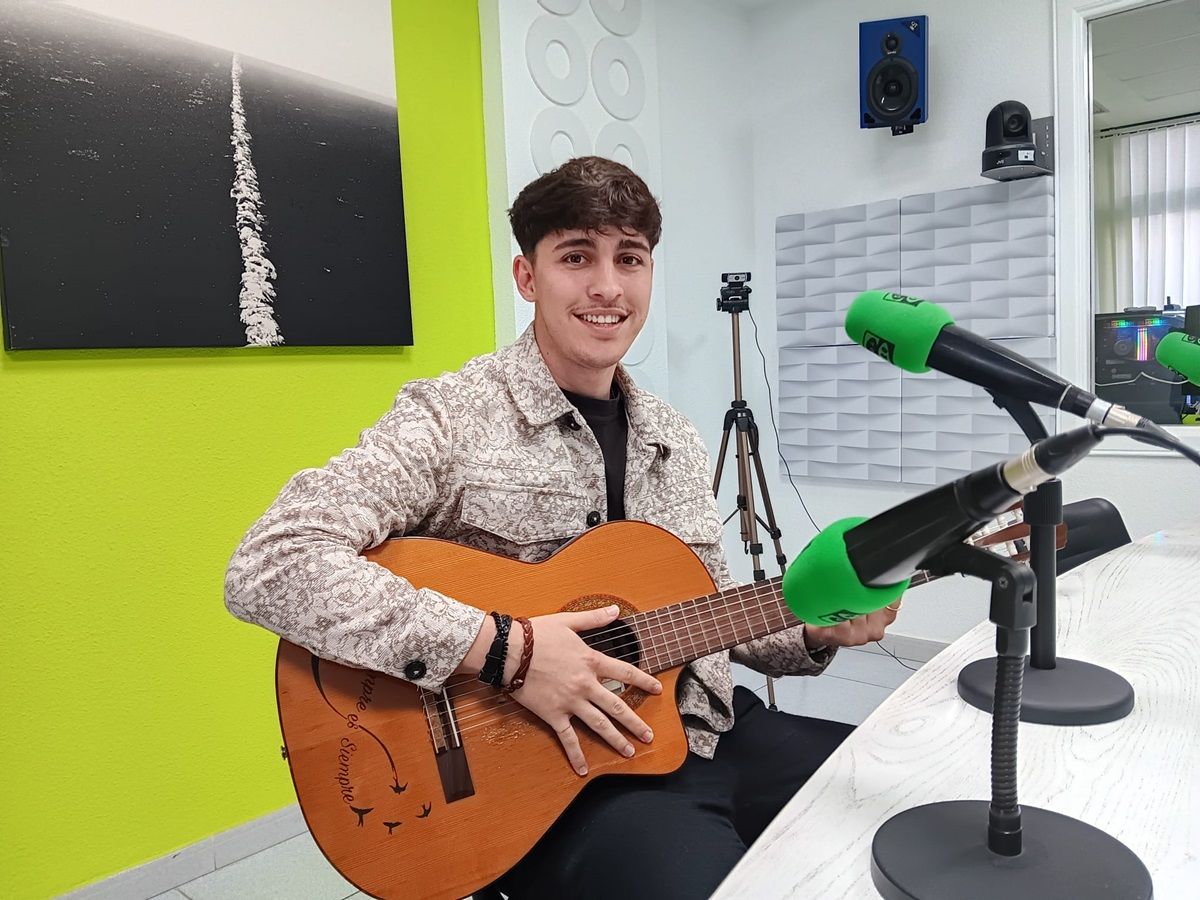 El cantante Toti Sanz 