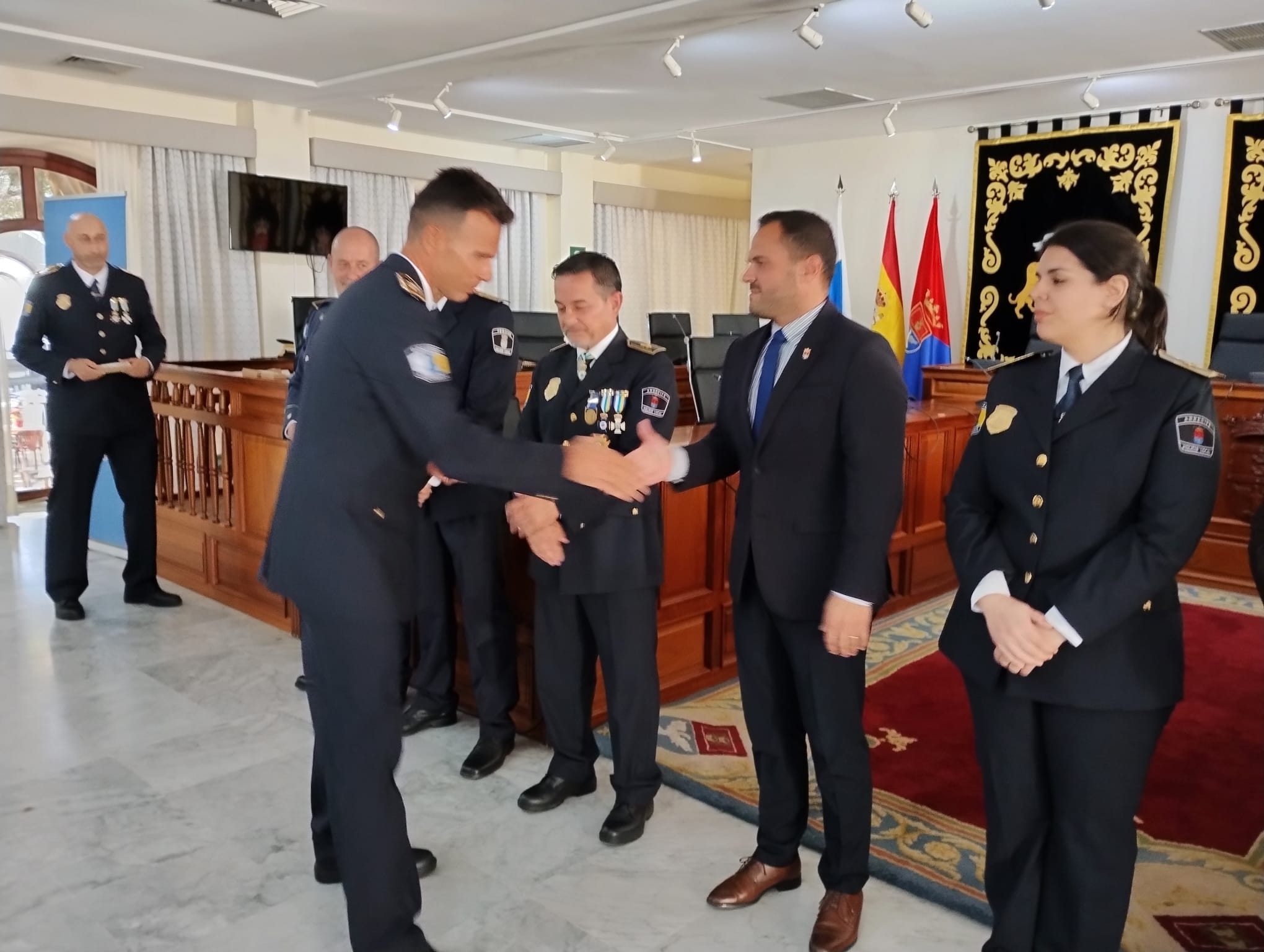 Arrecife condecora a agentes de la Policía Local, 2023