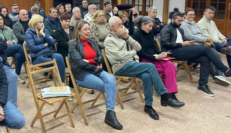 Loli Corujo Marcial Martín Ariagona González Comité Insular Haría Loli Corujo Marcial Martín Ariagona González Comité Insular Haría